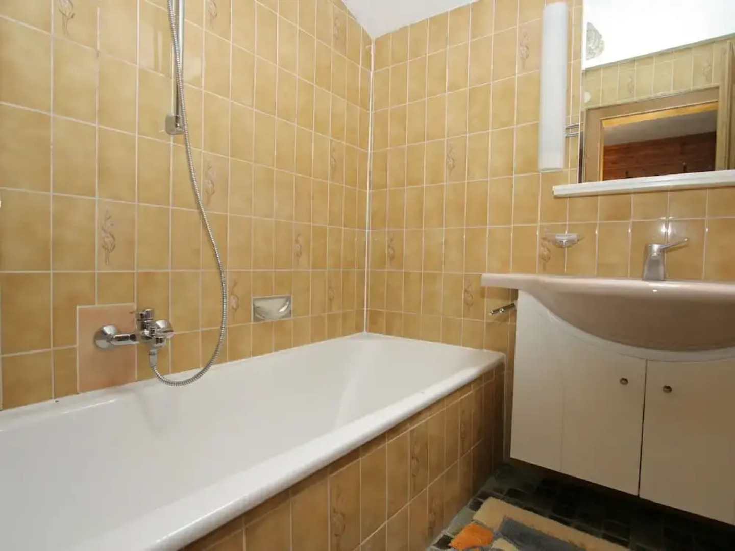 Hilltop Apartment In Taxenbach With Sauna