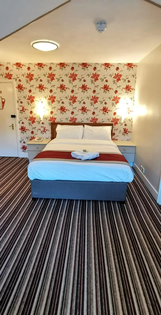 Russell Hotel