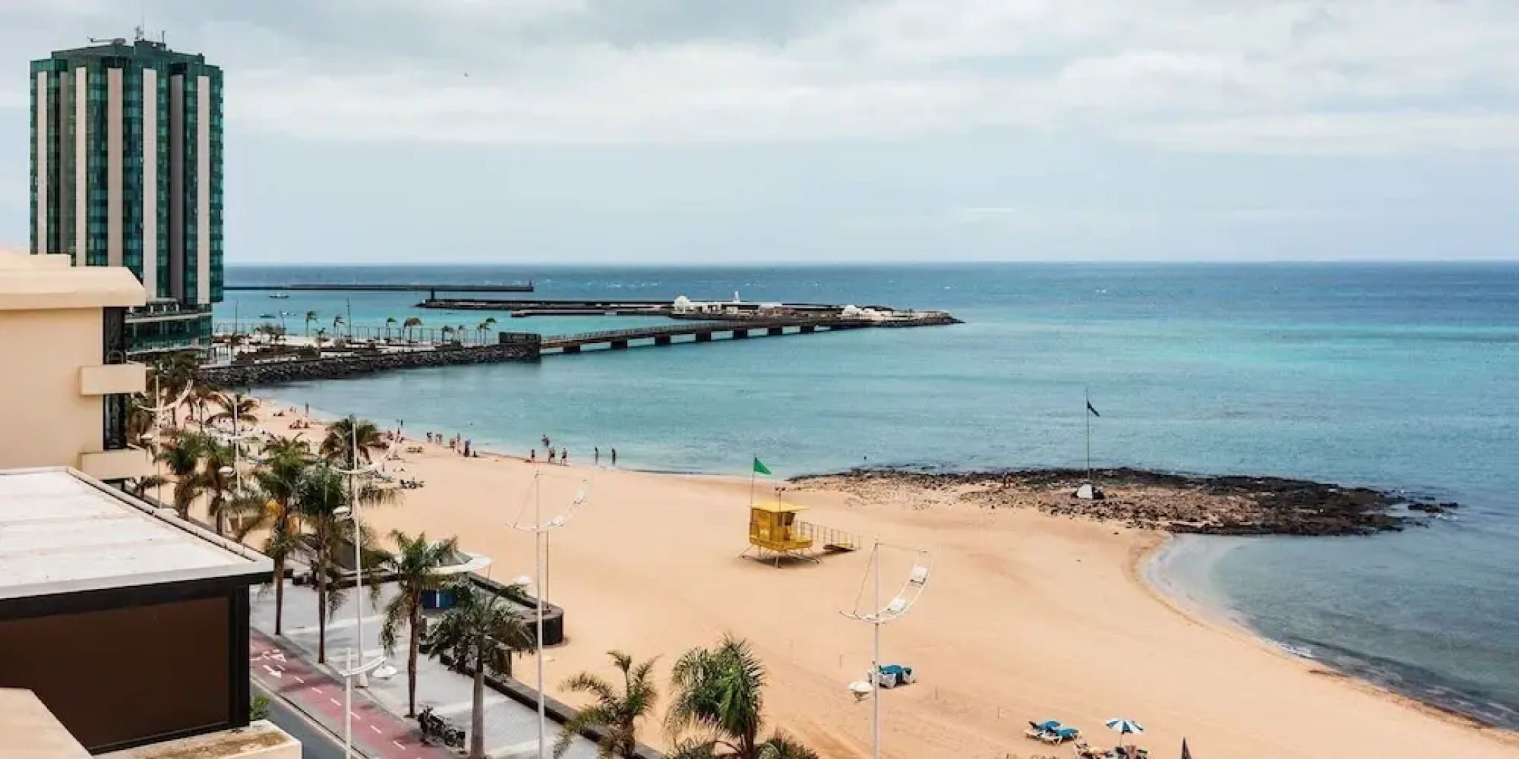 Penthouse Reducto Beach