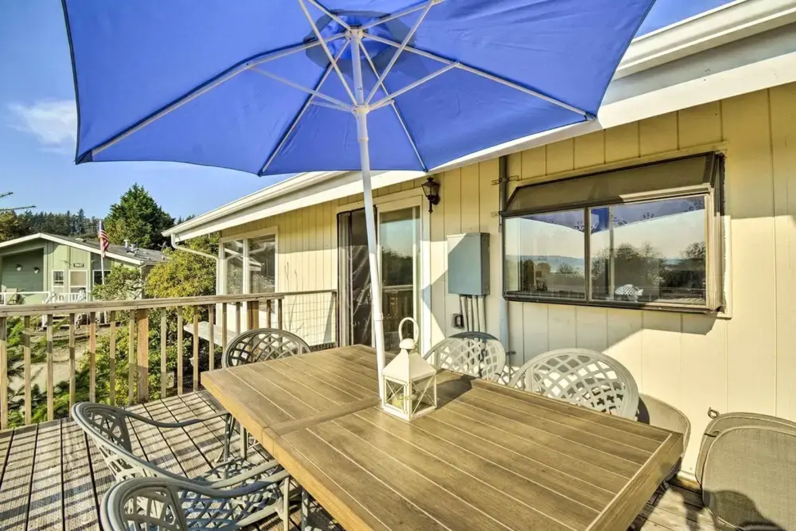 Relaxing Poulsbo Duplex w/ Liberty Bay Views!