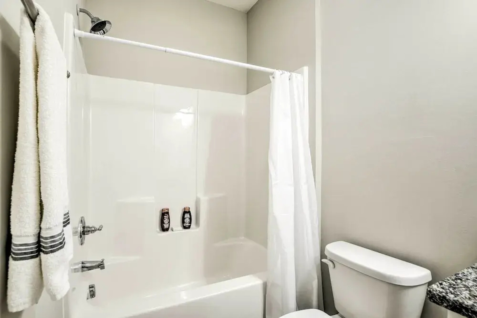 Modern Escape in the Heart of Murrells Inlet