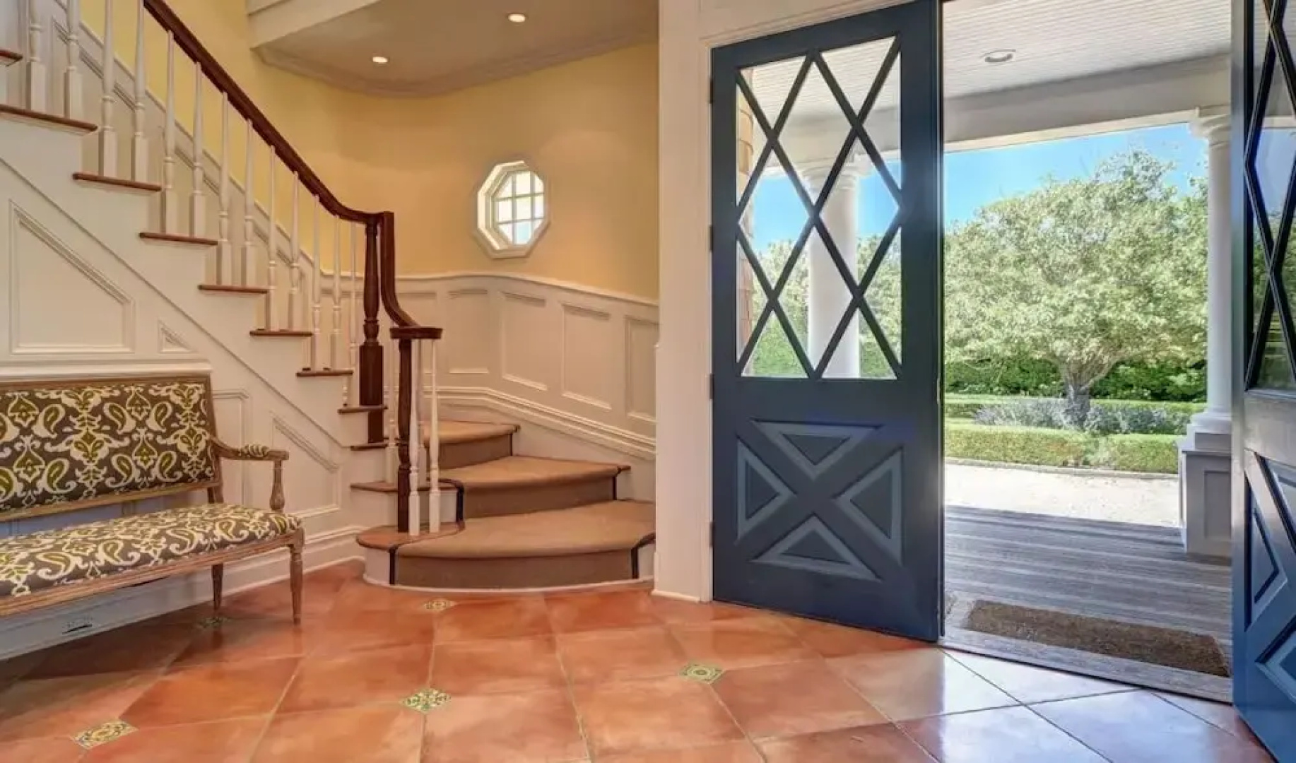 Villa Halsey -beautifully Landscaped 7 Bed