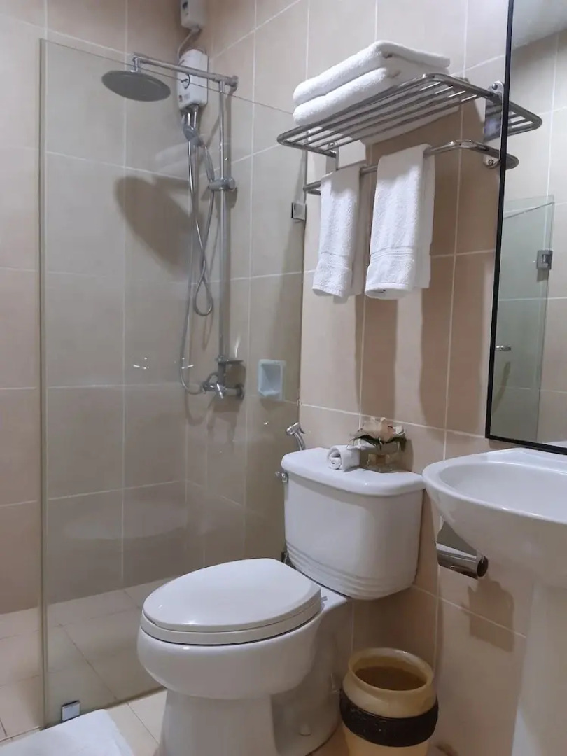 Plumeria Hotel Batangas