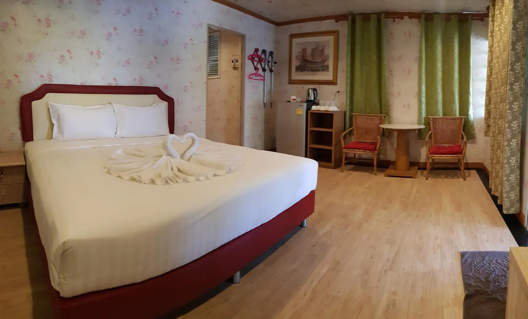 Golden Dragon Resort