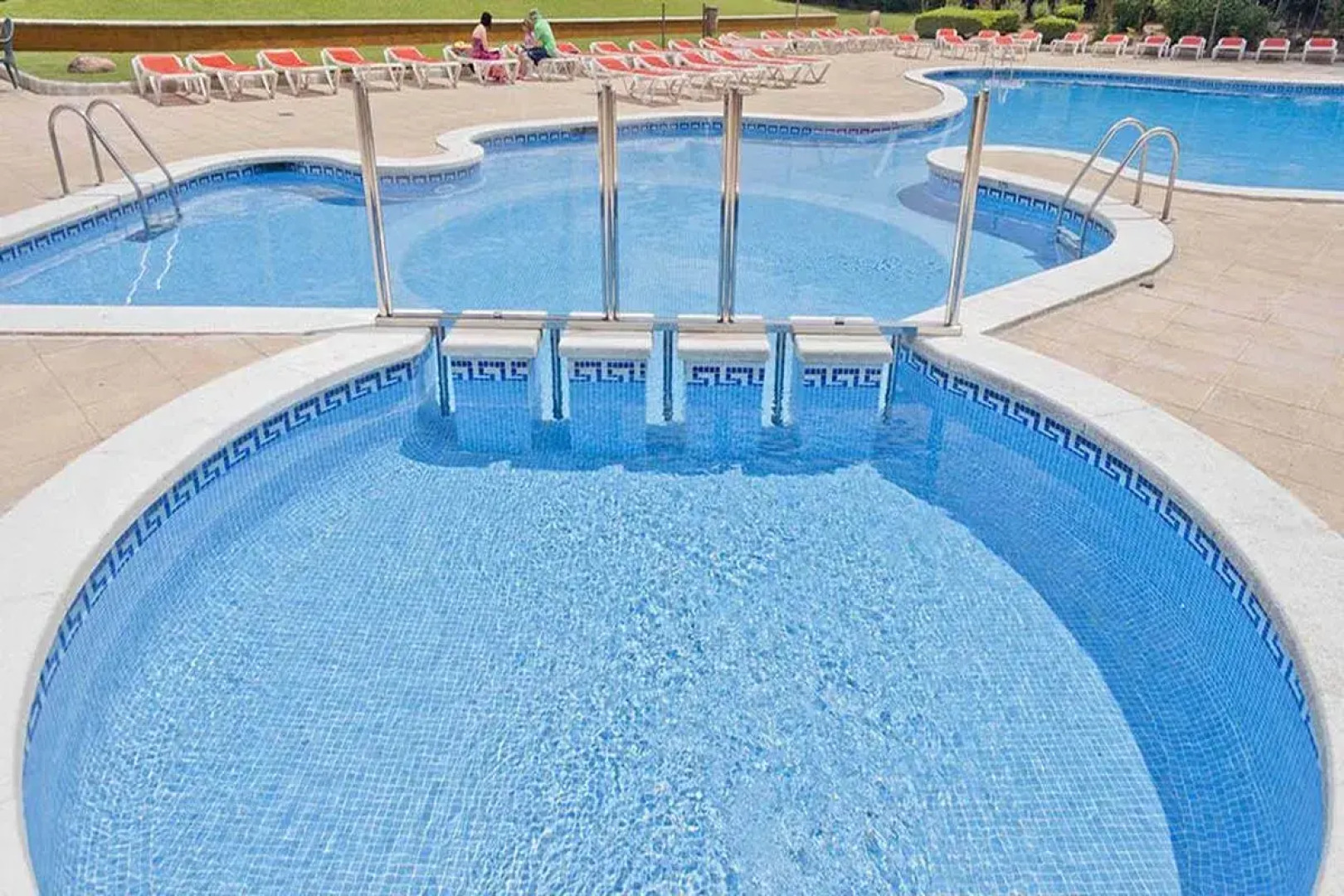 Апарт-отель GHT Tossa Park