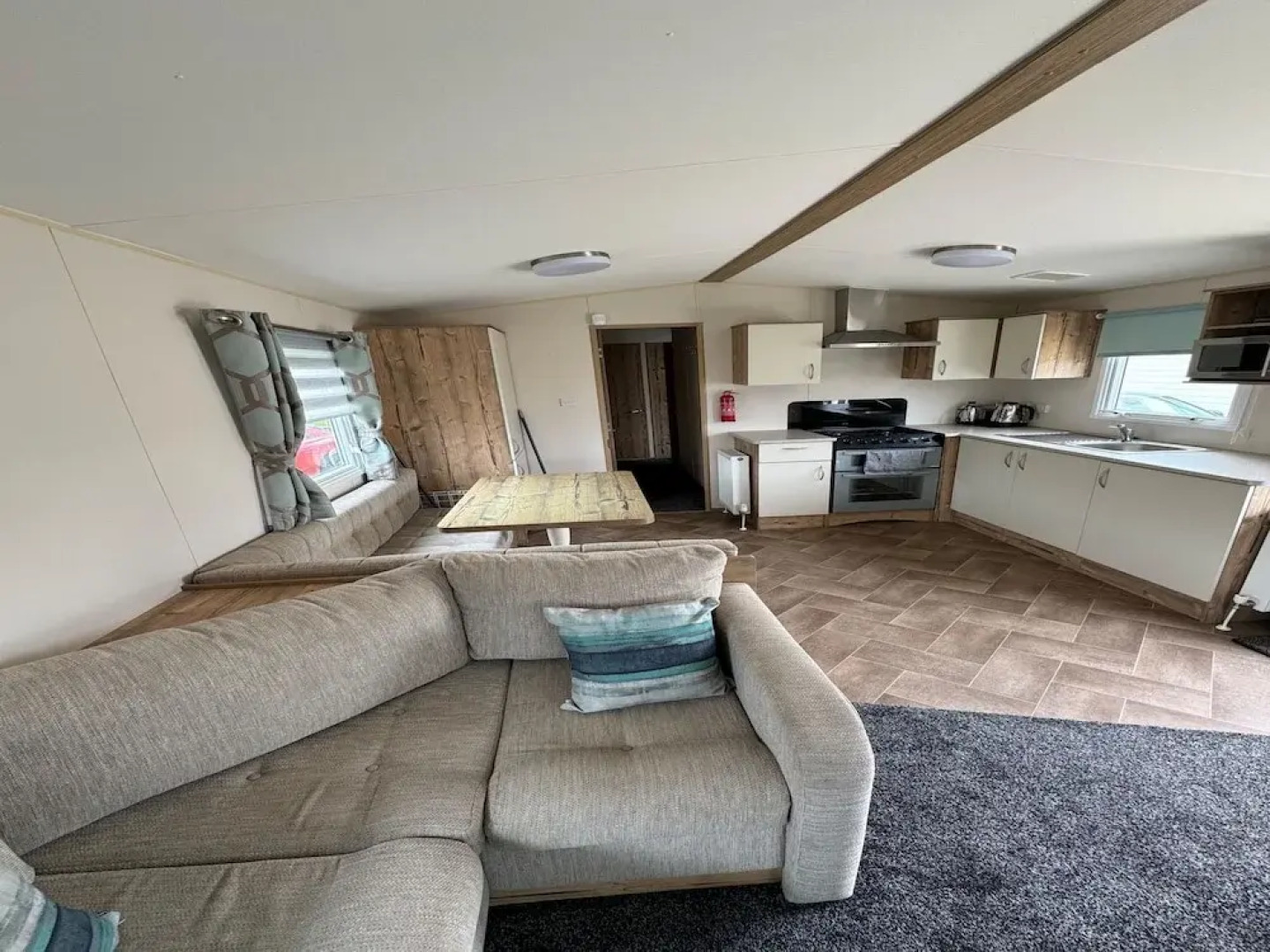 Captivating 3-bed Caravan Seton Sands