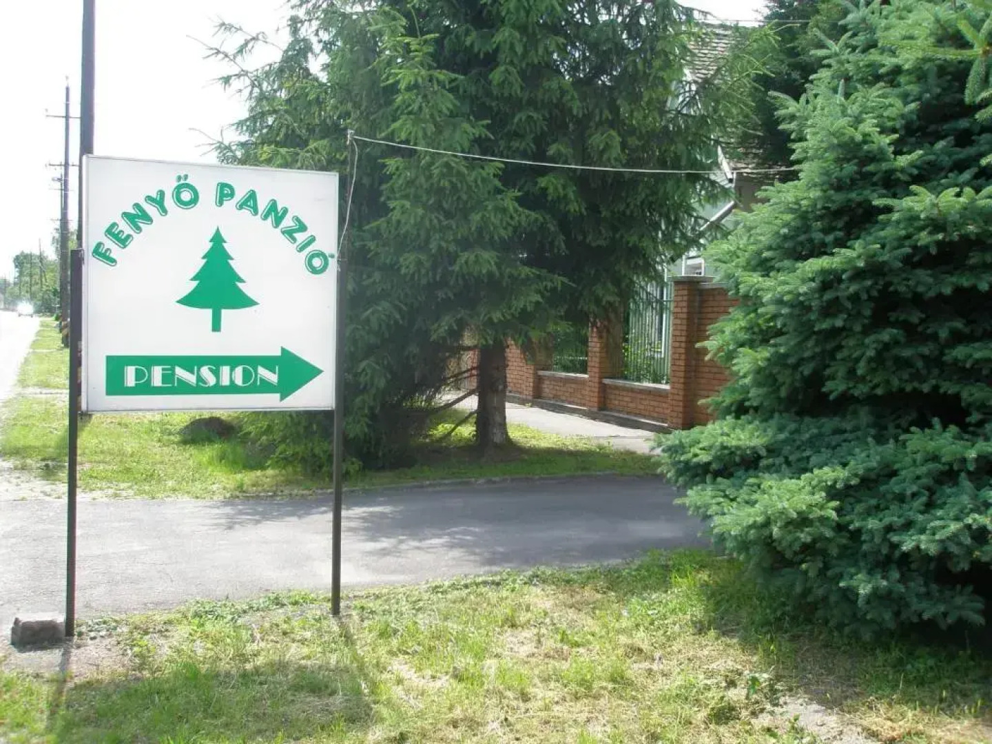Fenyő Panzió