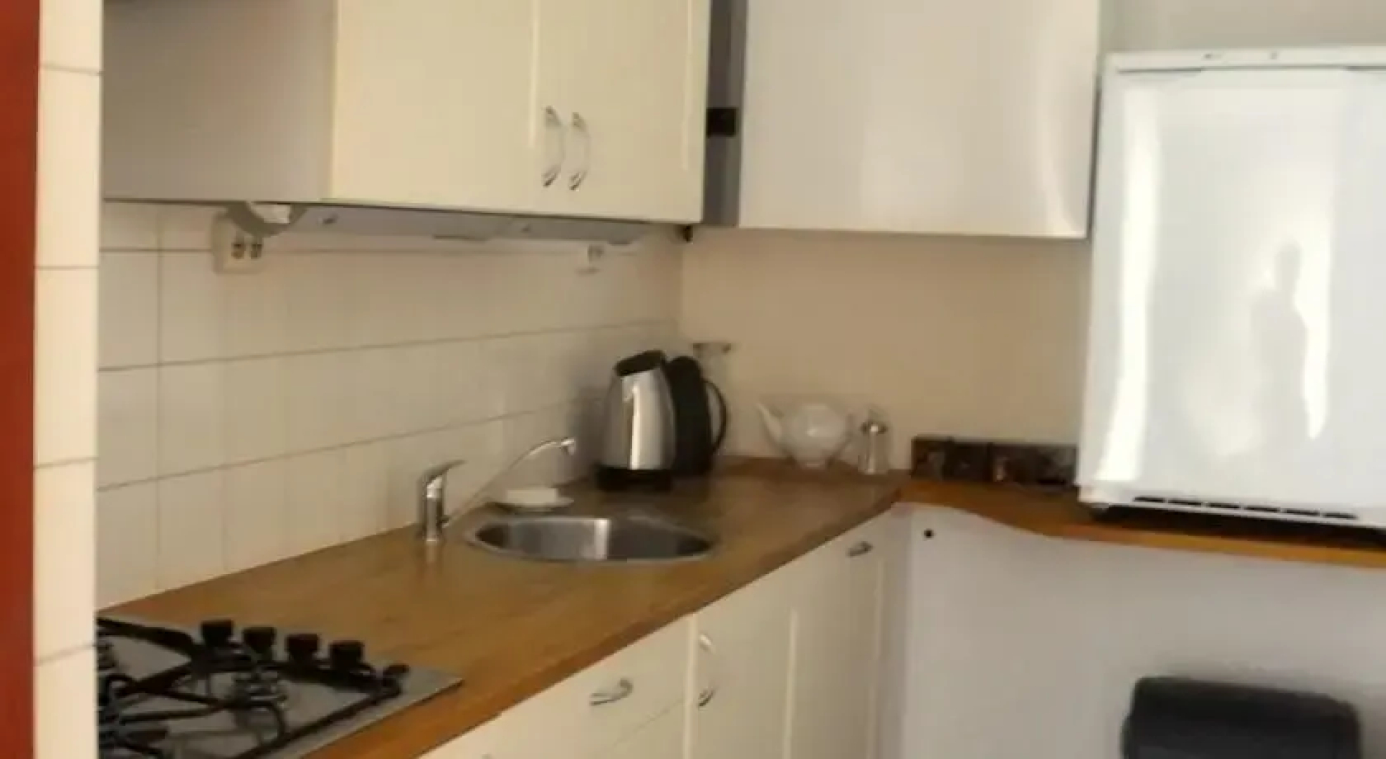 Rias Bed & Kitchen and Beyond