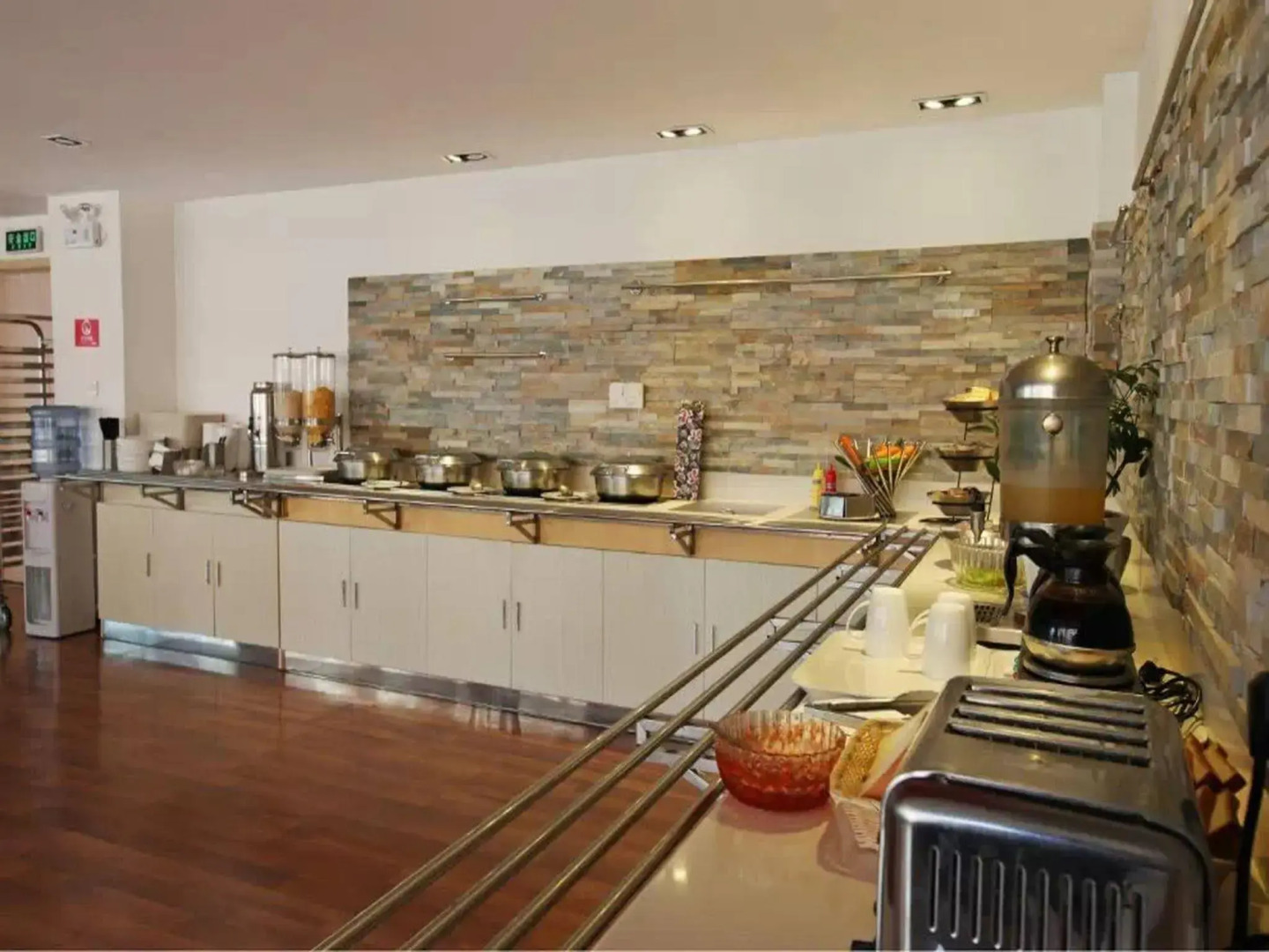 Hotel Ibis Dalian Sanba