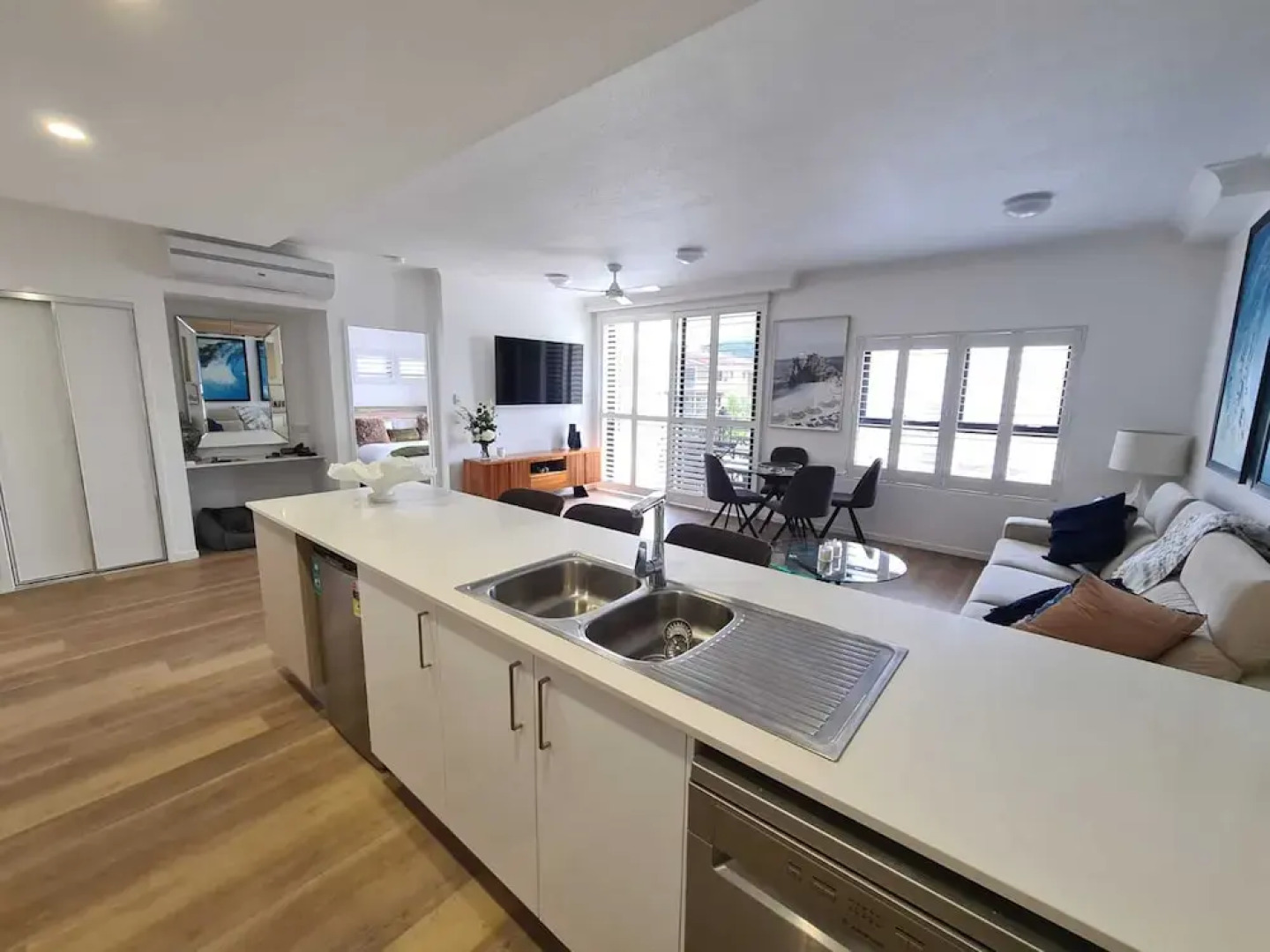 Modern 2 BR with Private Pool and Garden