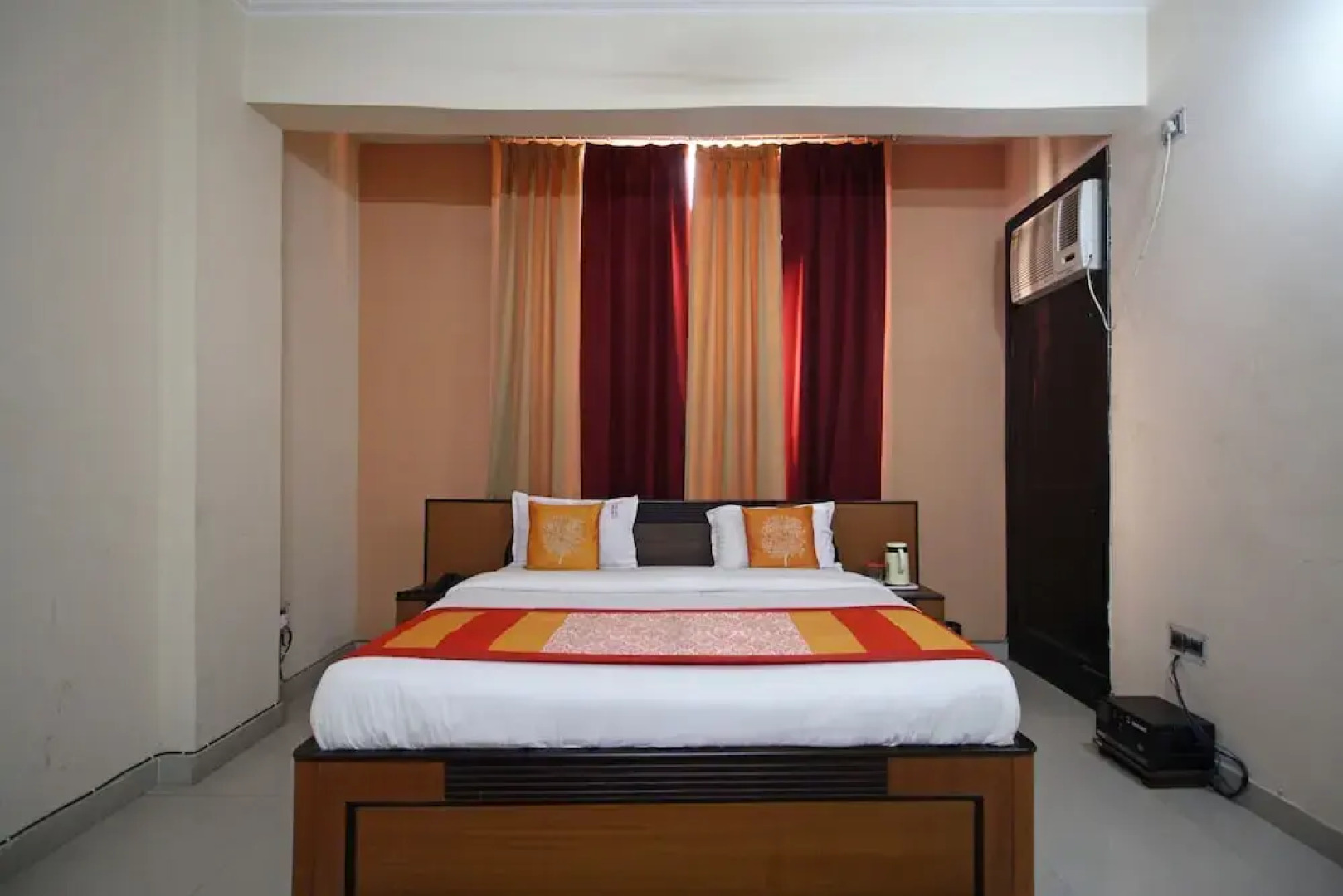 OYO 7769 Hotel Atithi