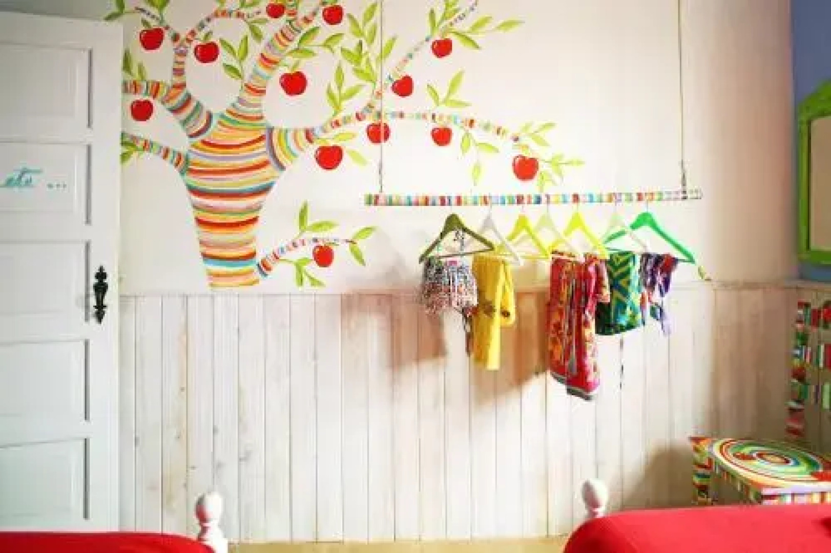 Chill in Ericeira Surf House