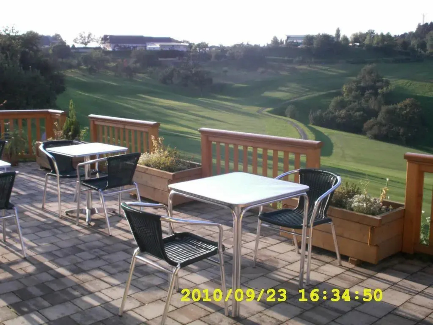 Golfblick - Zimmer & Apartments