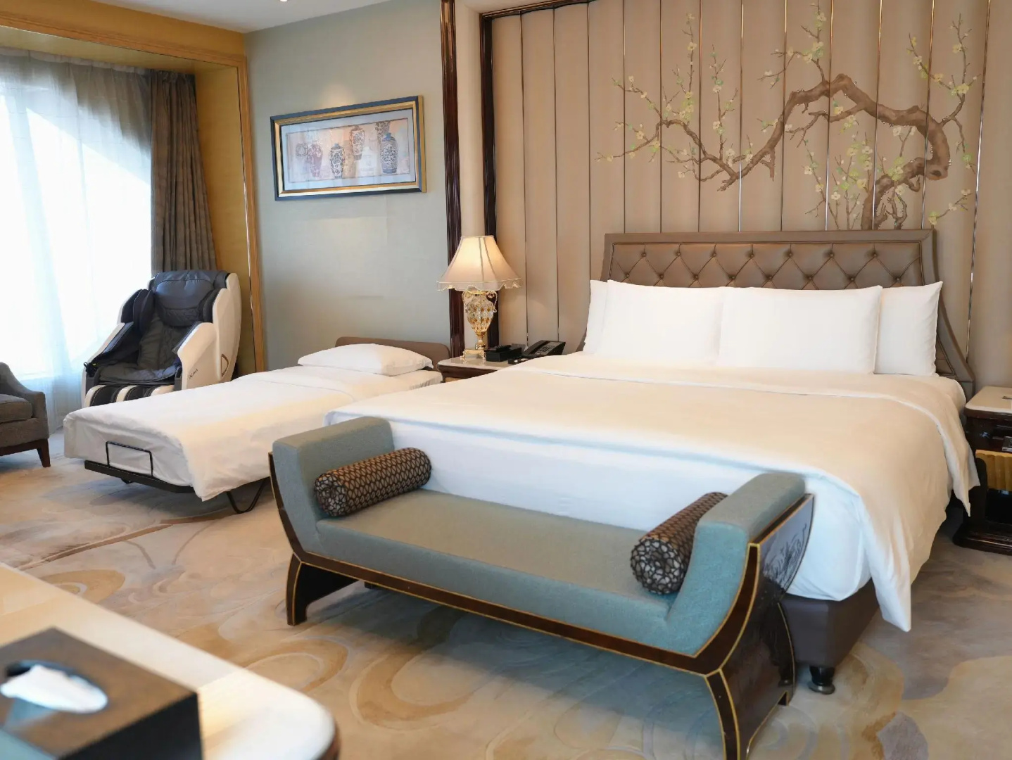 Wanda Reign Wuhan