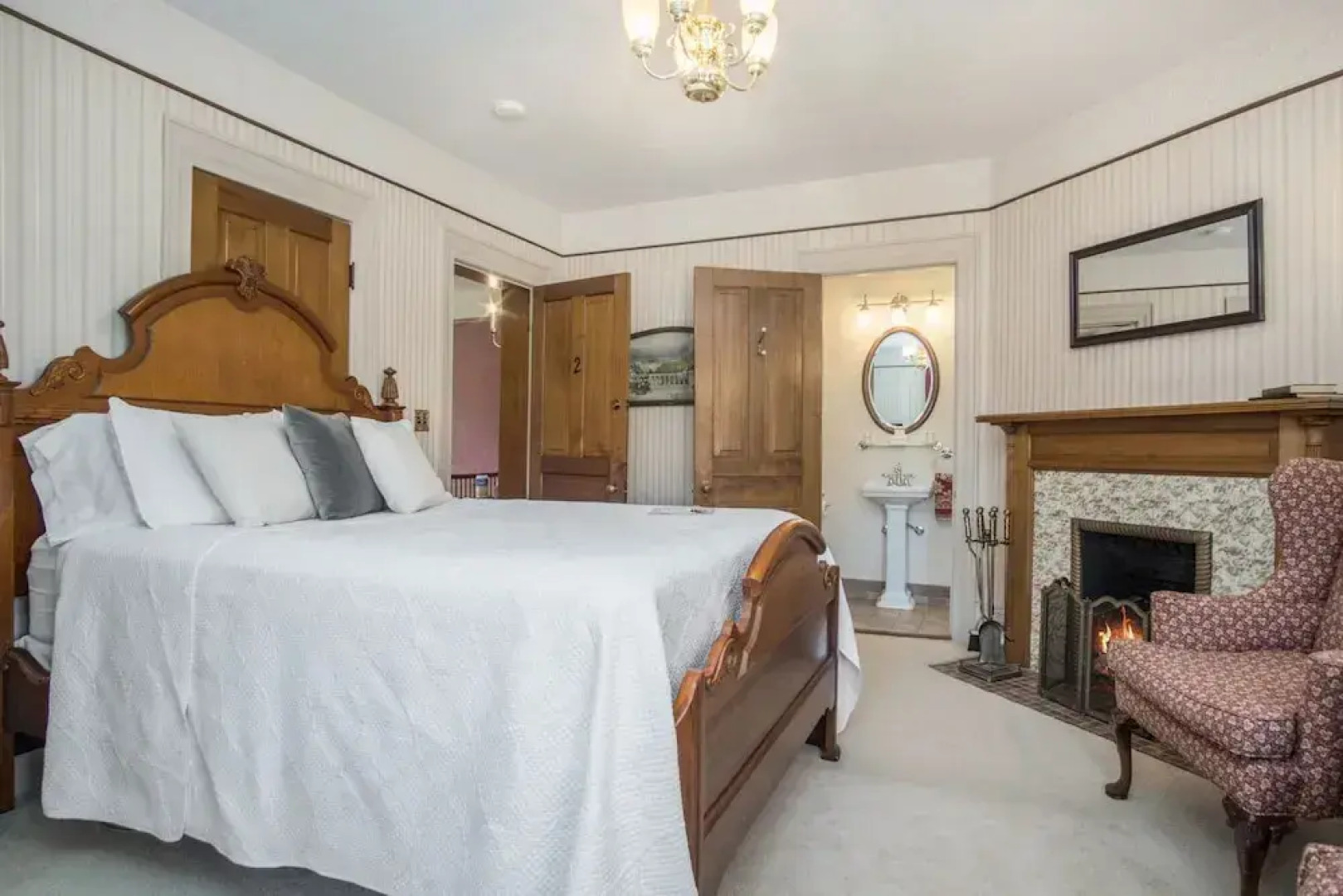 The Lamplighter Bed & Breakfast of Ludington