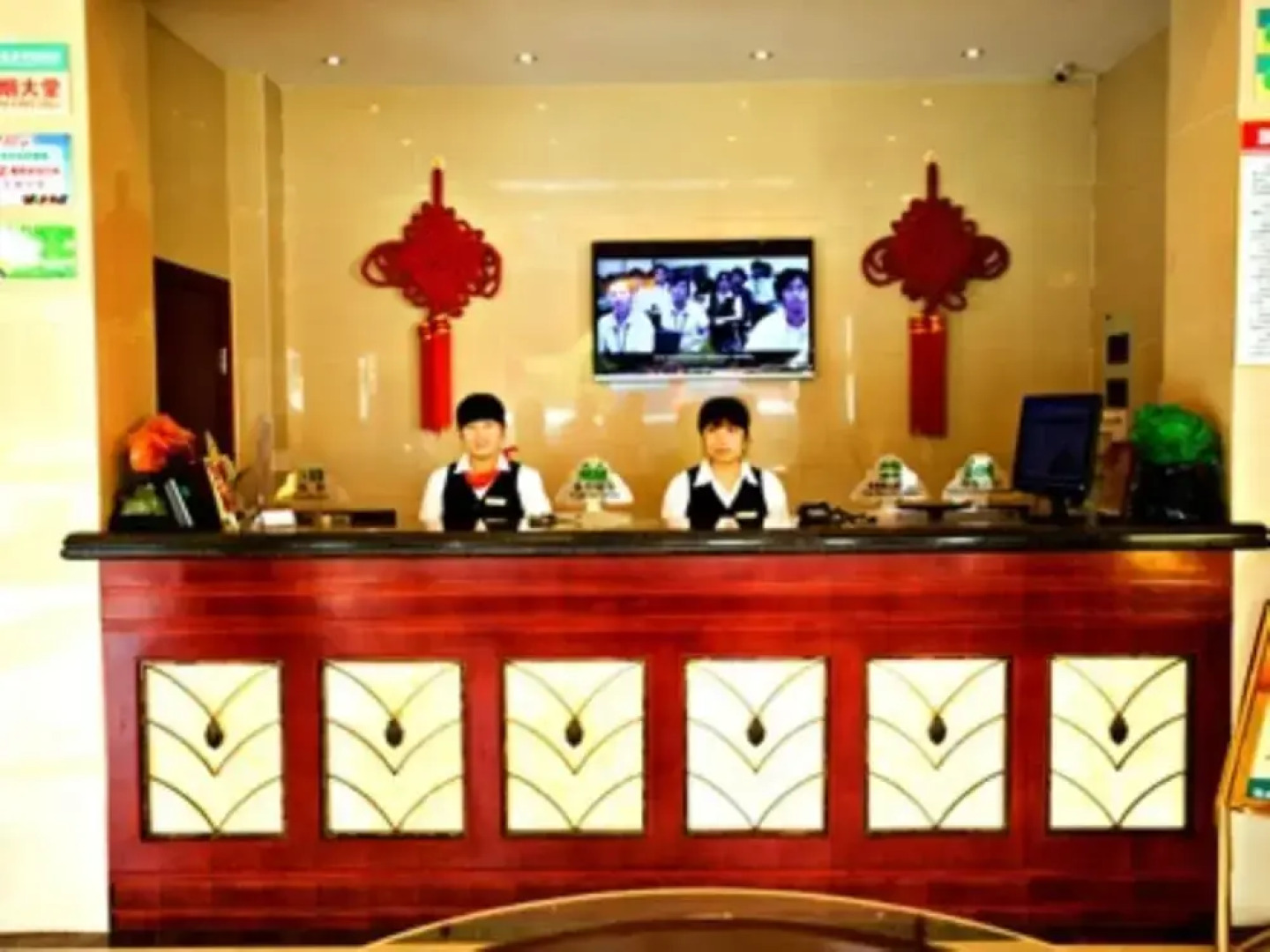 GreenTree Inn Jiangsu Lianyungang Guanyun Wenzhou Shangmaocheng Express Hotel