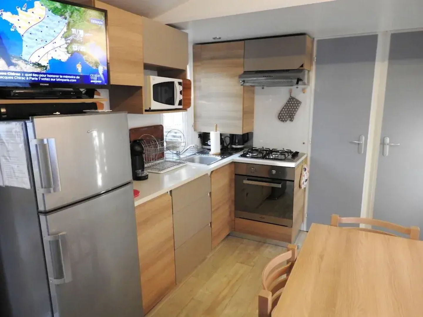 Bungalow With 3 Bedrooms in Valrasplage, With Shared Pool, Terrace and Wifi - 1 km From the Beach