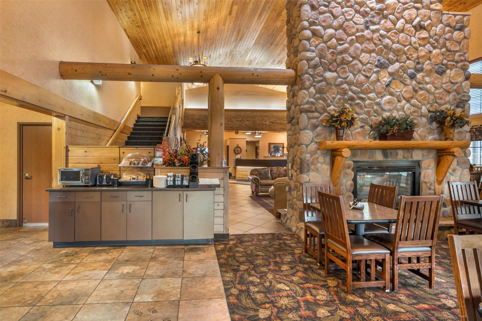 Best Western Plus Kelly Inn & Suites