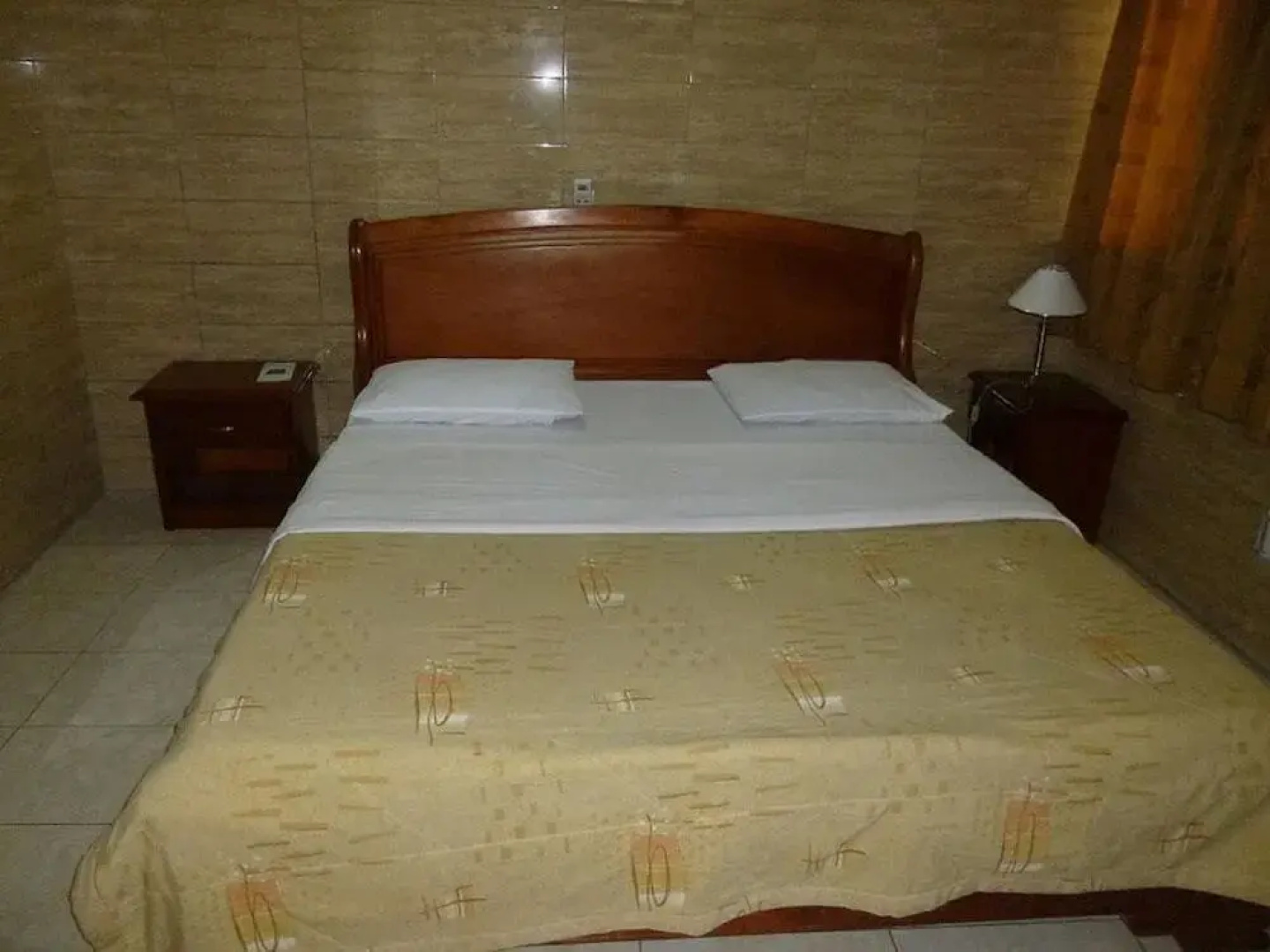 Royal Hotel & Residences