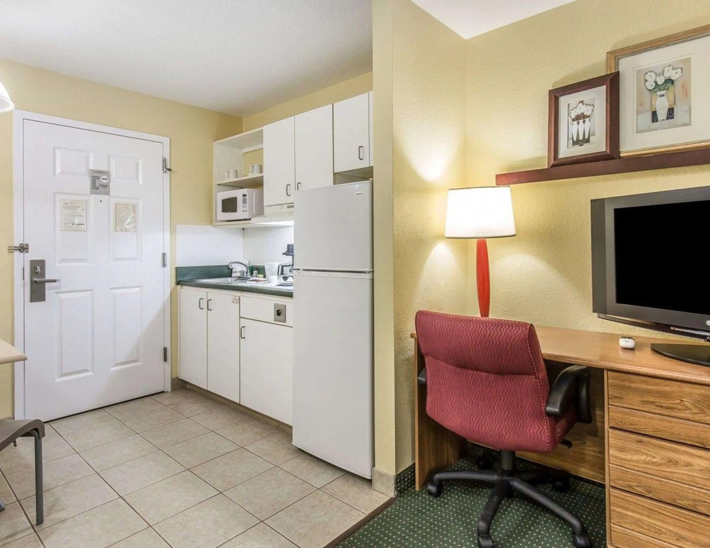 Suburban Studios Fort Myers Cape Coral