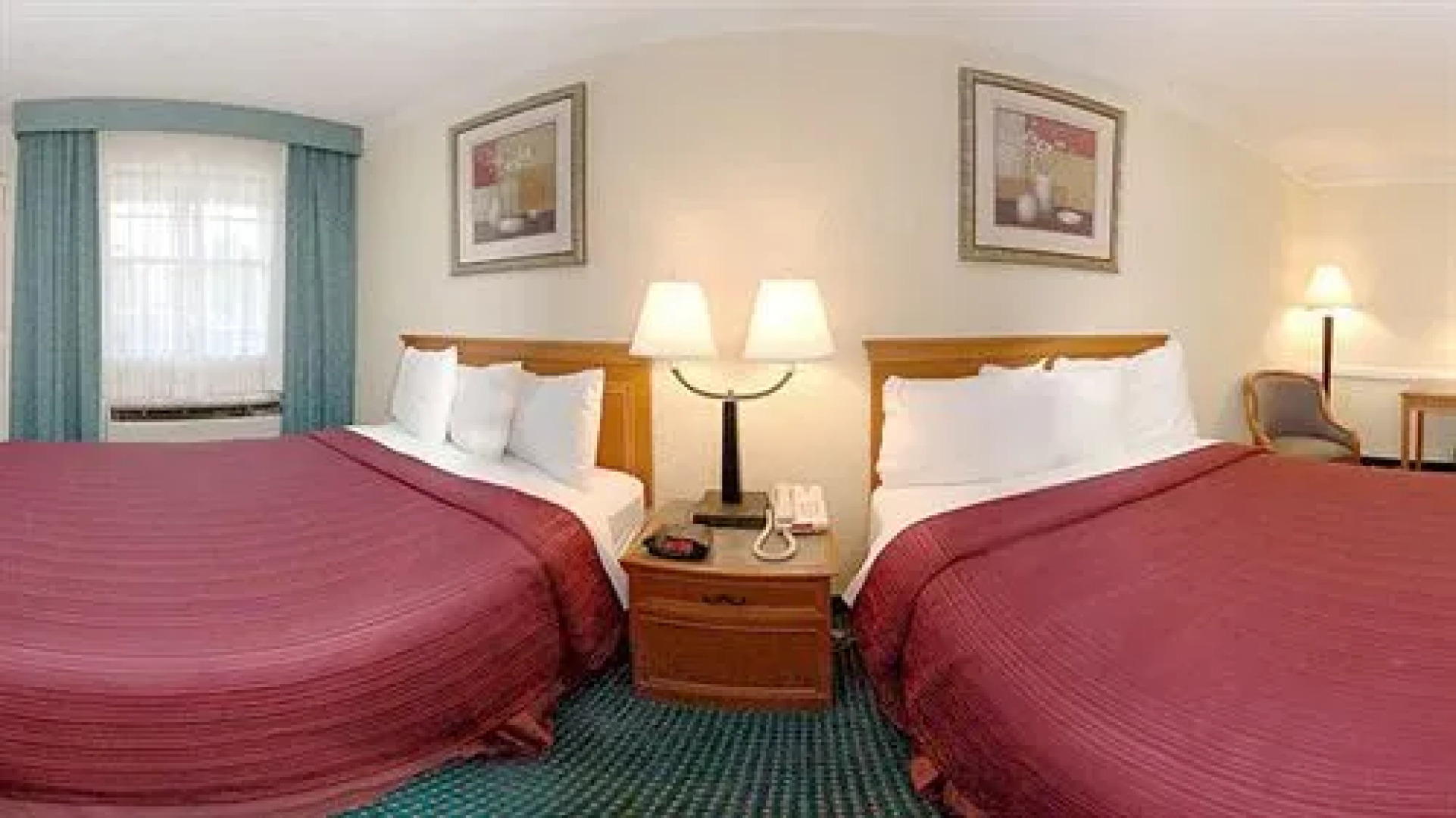 OYO Hotel Columbia SC I-20/I-26