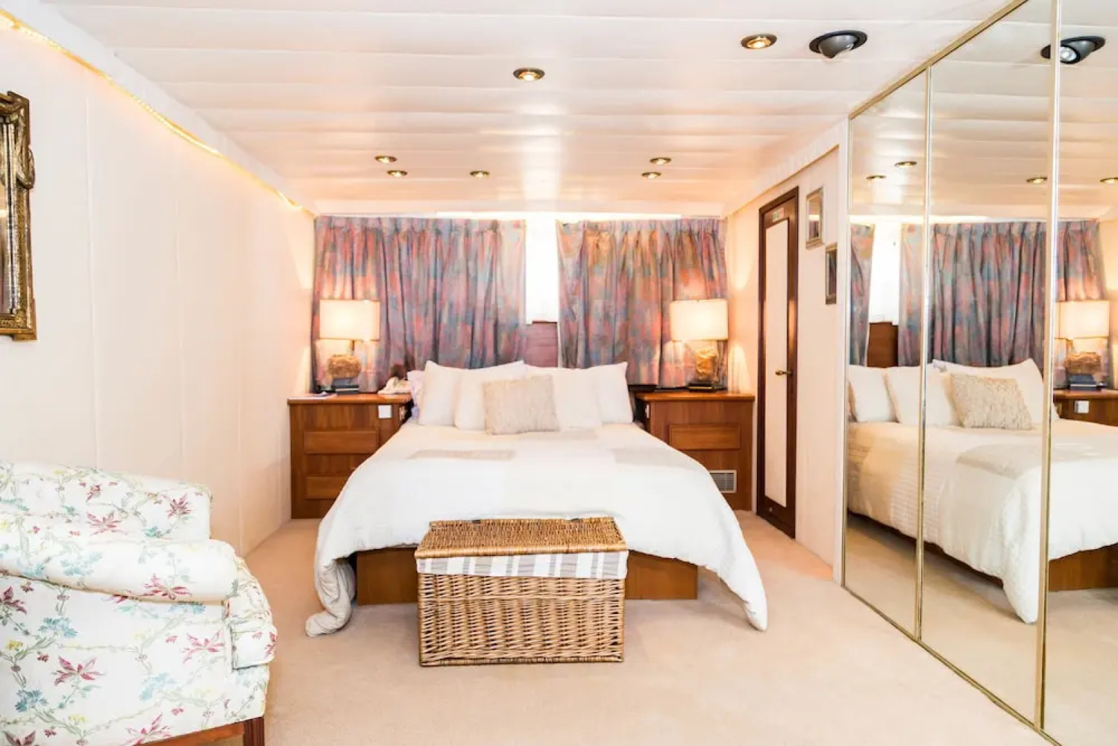 Salt Dancer Mega Yacht Vacation