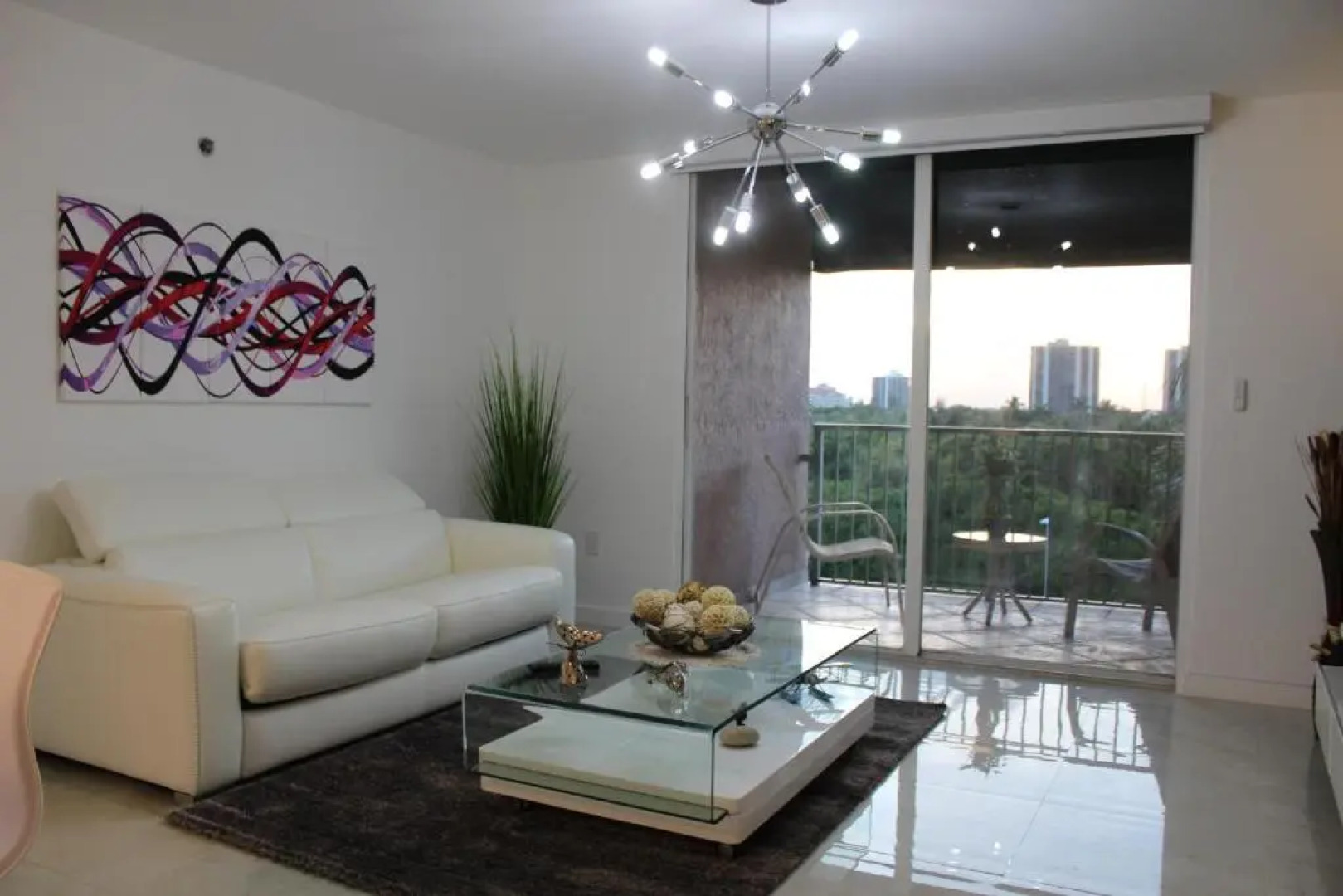 Yacht Club at Aventura Luxurious 1 Bed 1 Bath