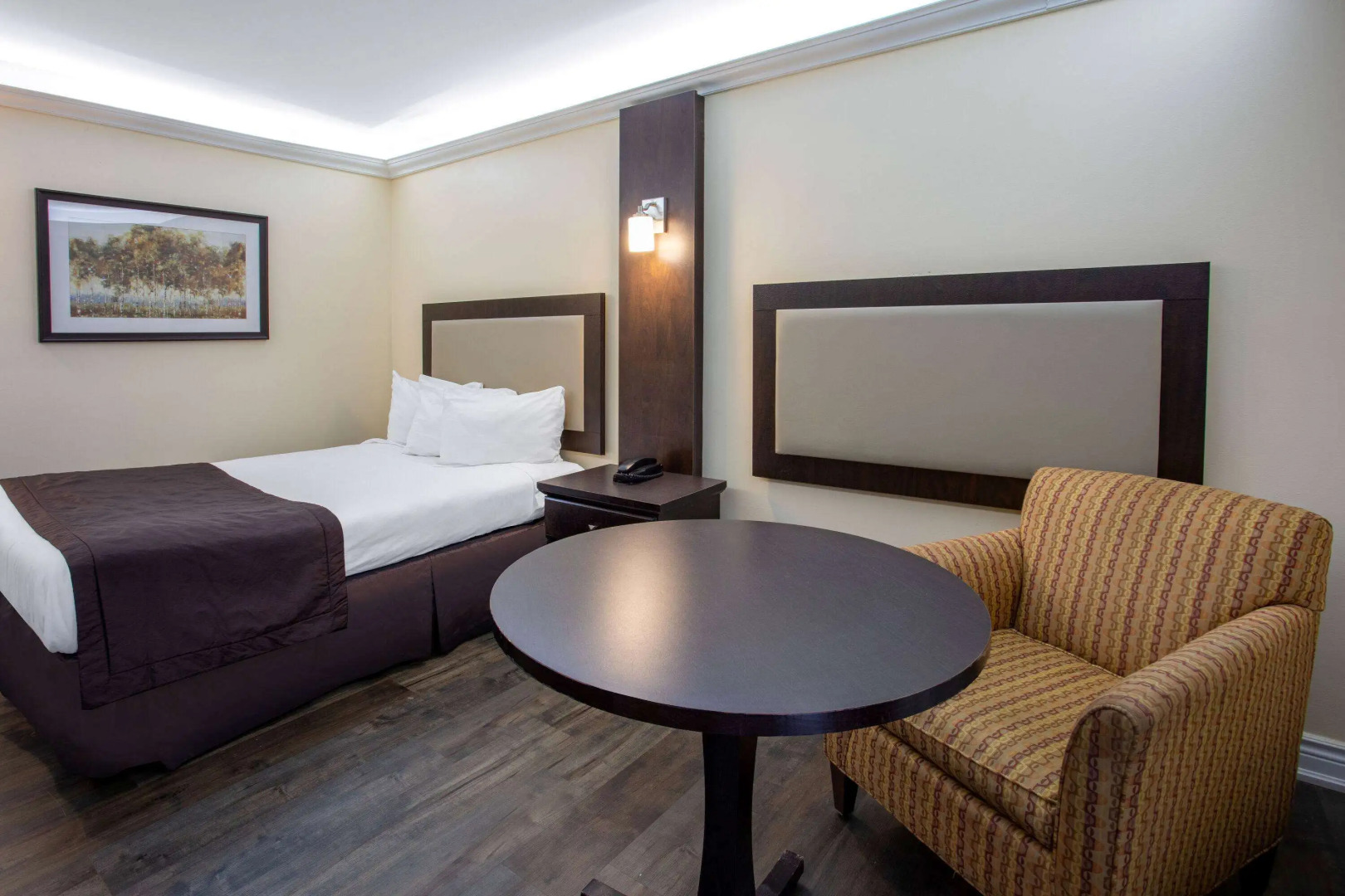 Travelodge by Wyndham Sarnia