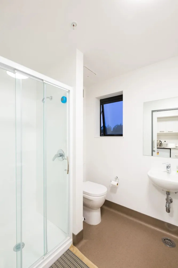 Campus Summer Stays - Albany Village