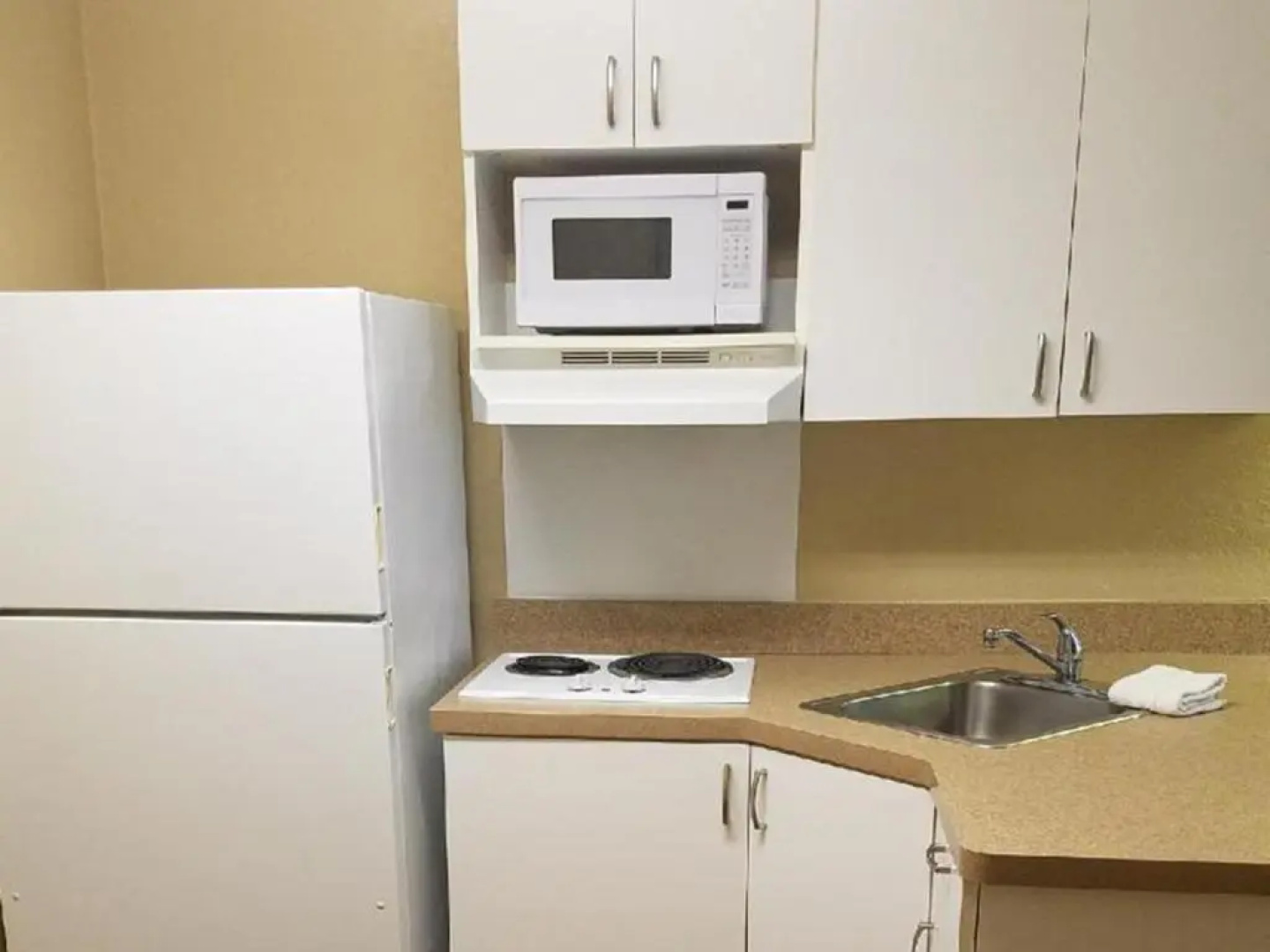Extended Stay America Select Suites Raleigh RDU Airport