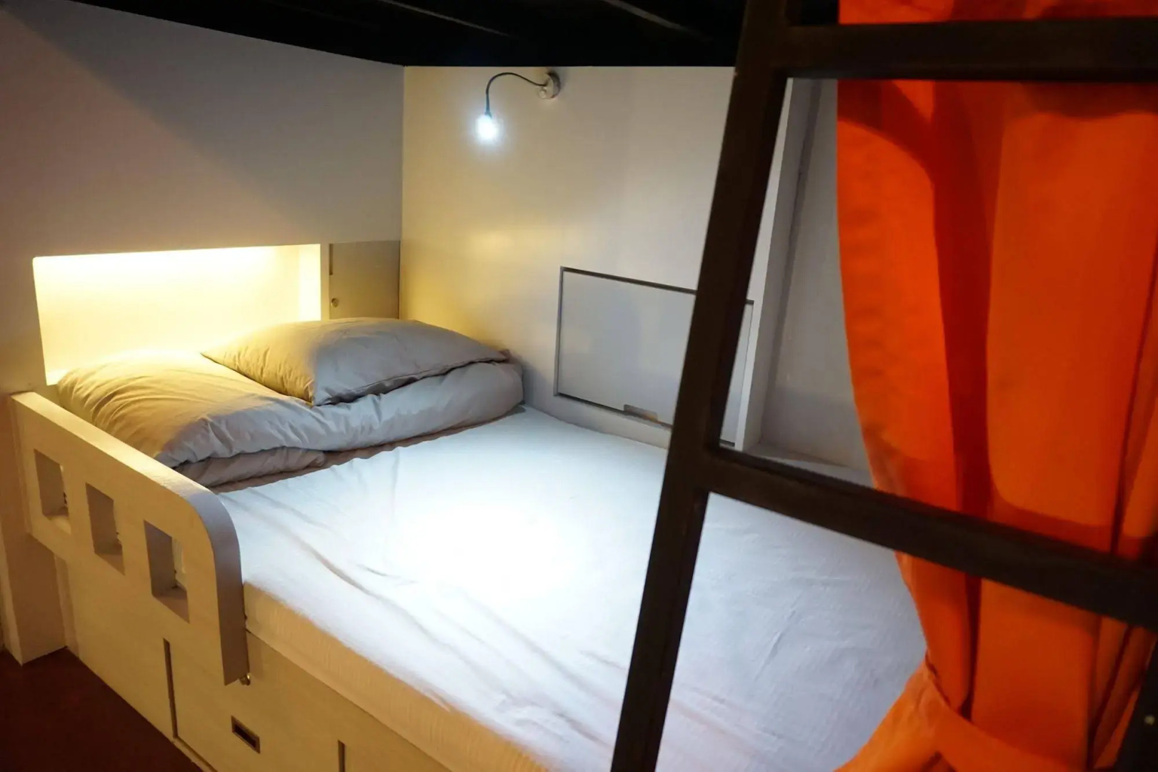 The Hive Hatyai Hostel