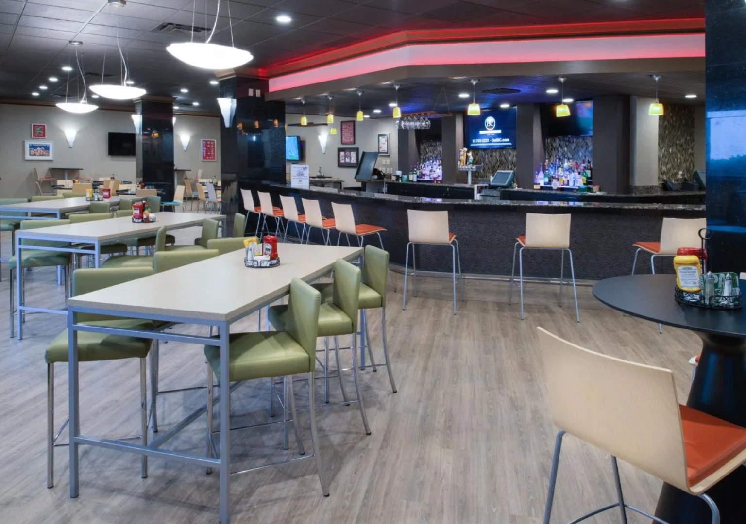 Отель The Arch Convention Hotel