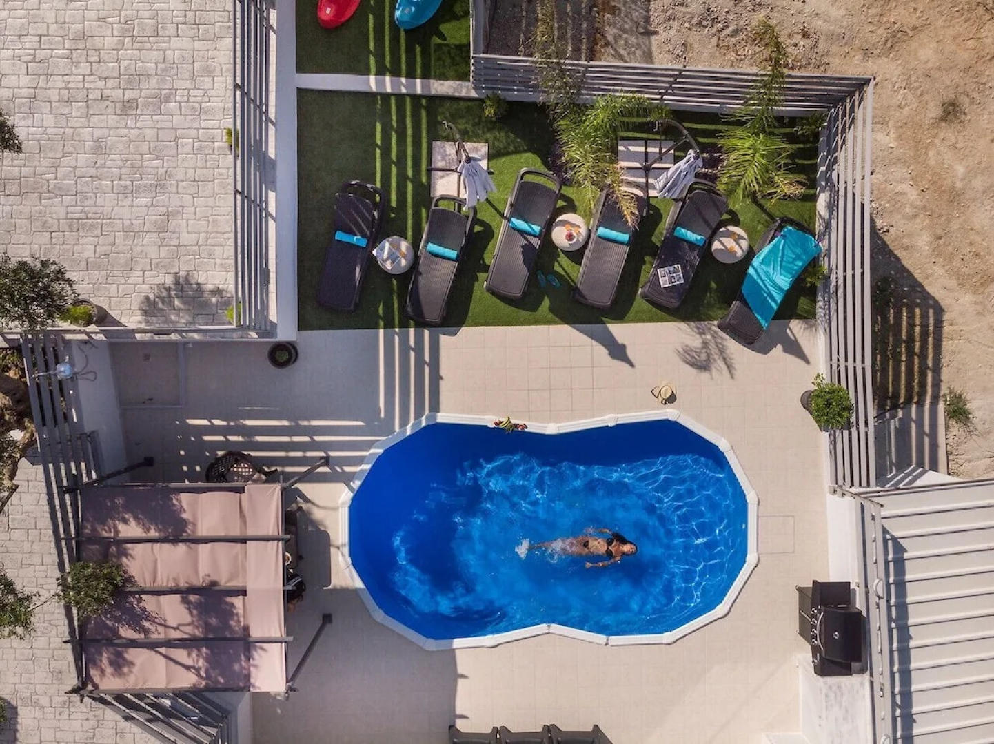 B&M Villa Sirili