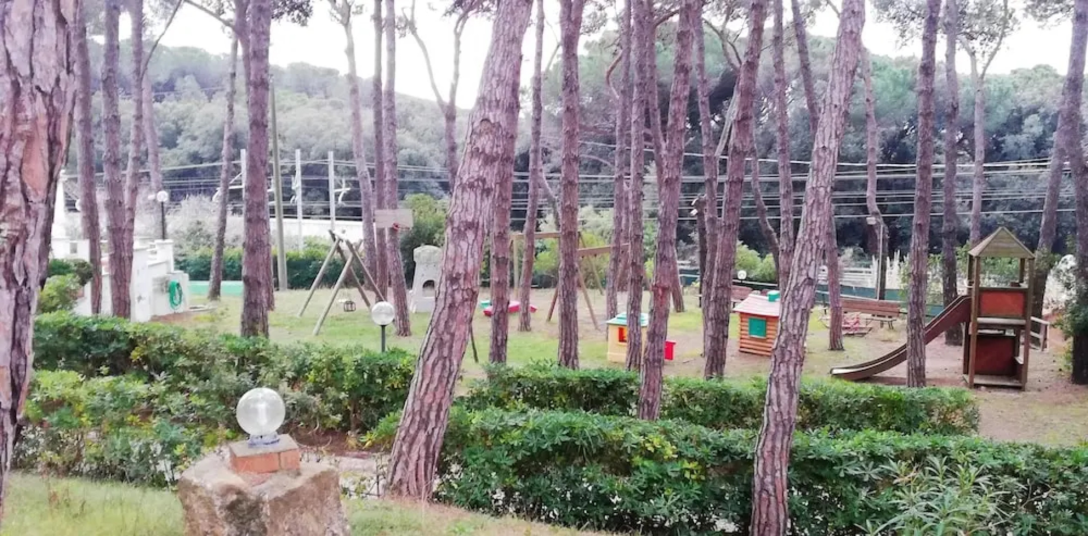 Studio in Castiglioncello, With Wonderful sea View, Shared Pool and Enclosed Garden Near the Beach
