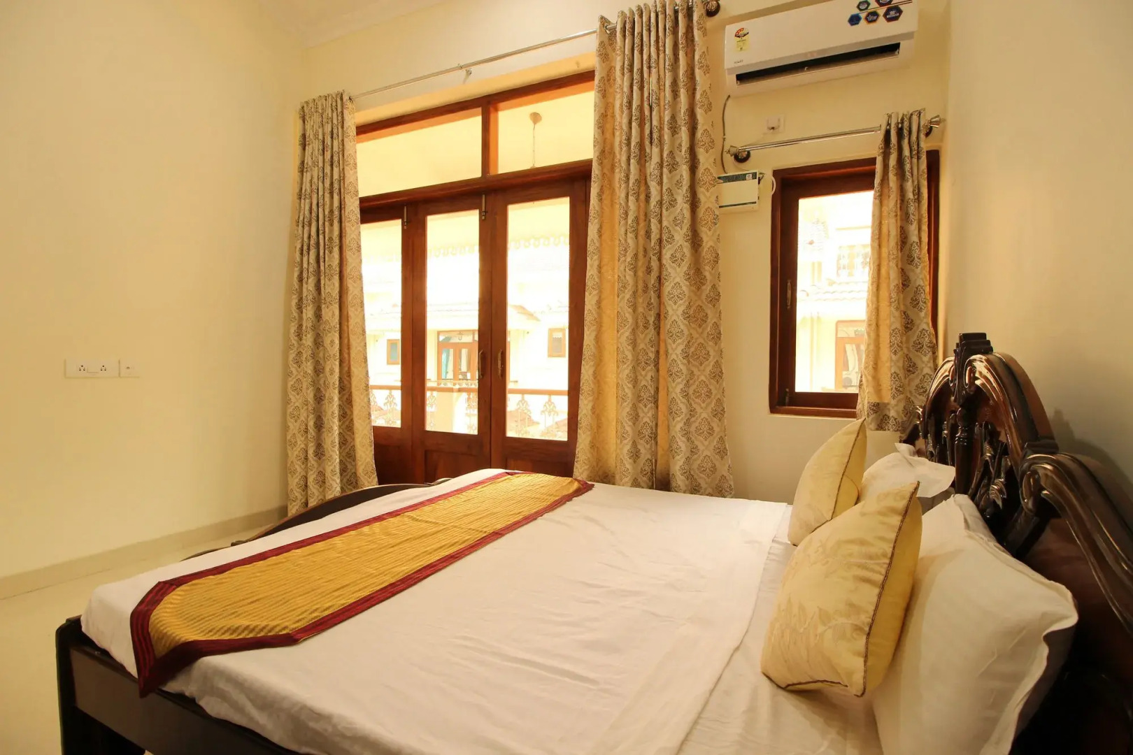 OYO Home 9883 Valley View 3BHK Villa Assagao