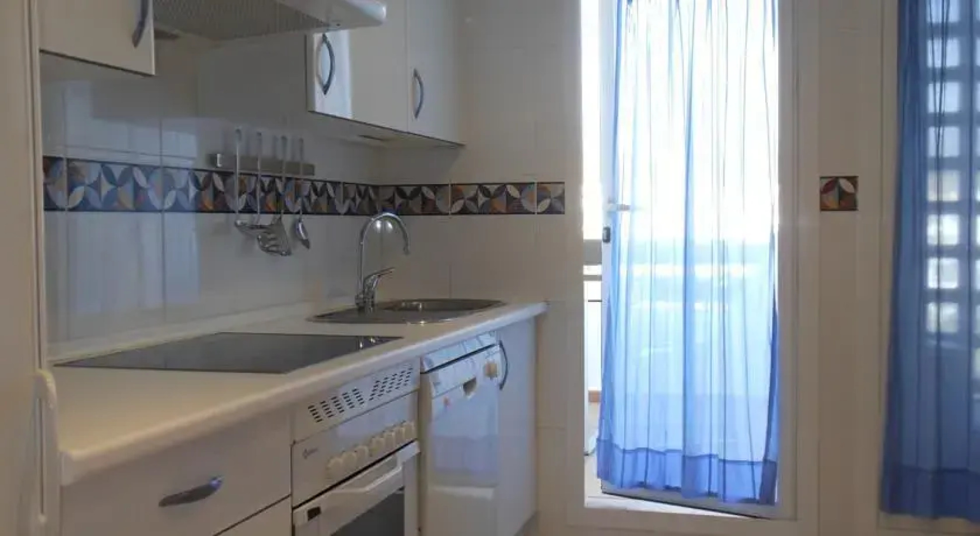 Fantastic Seaview Penthouse in luxury complex