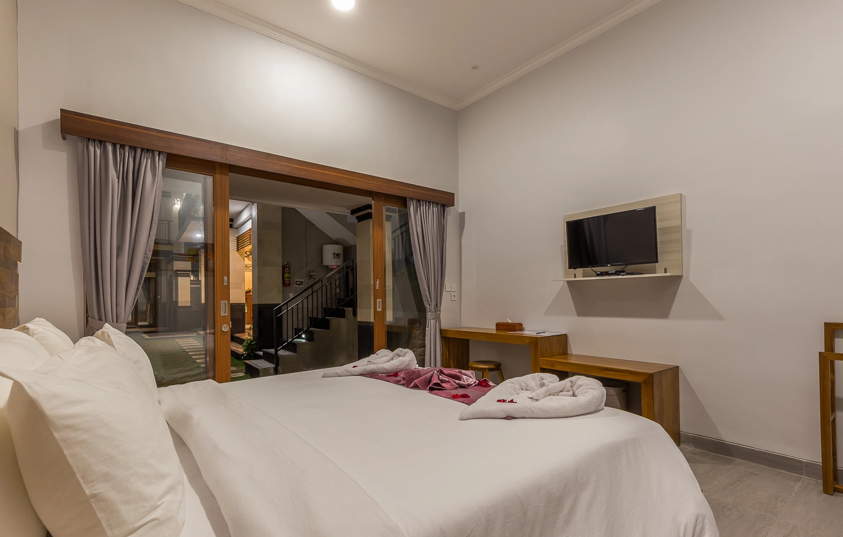Ayuna Suites Canggu By Zuzu