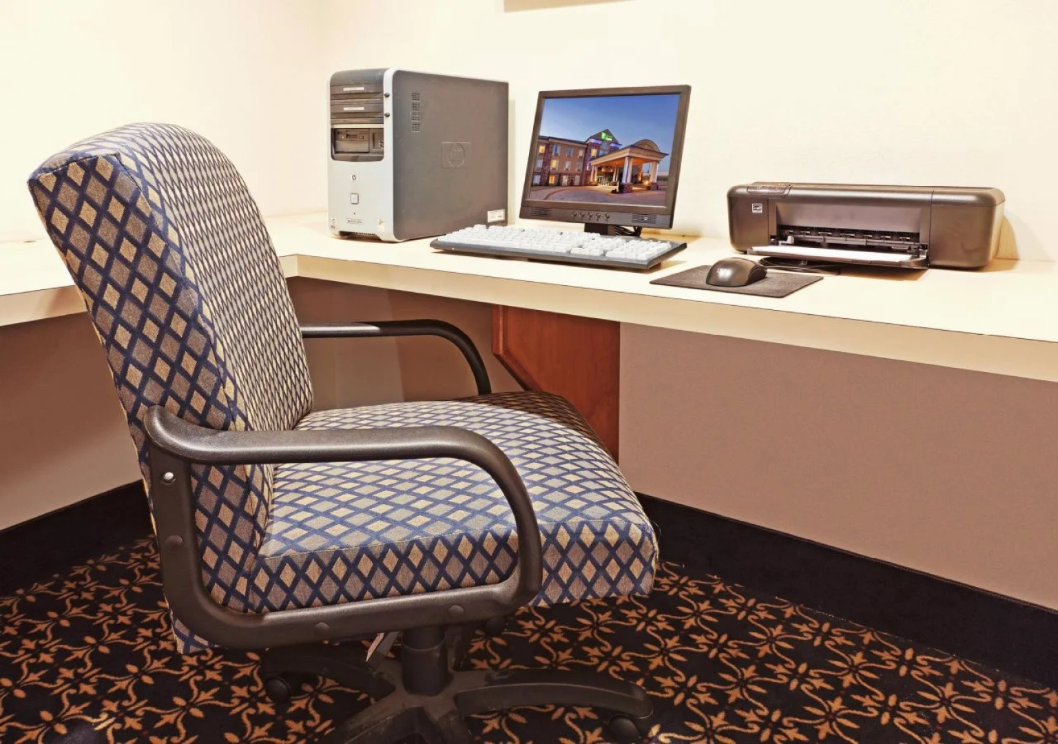 Holiday Inn Express Hotel & Suites Mountain Home by IHG