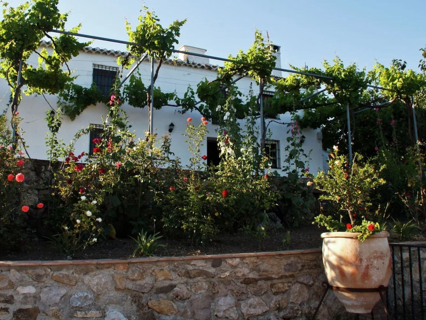 Comfortable Cottage in Periana With Swimming Pool