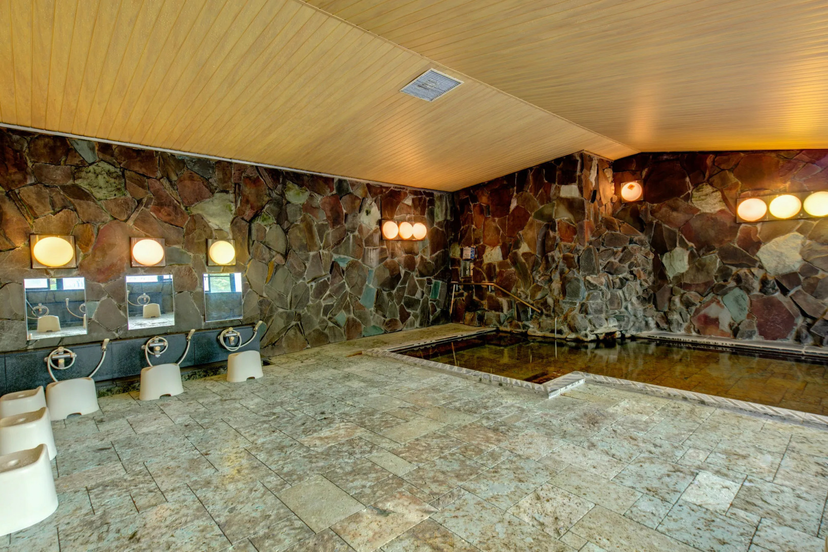 Yugawara Mizunokaori