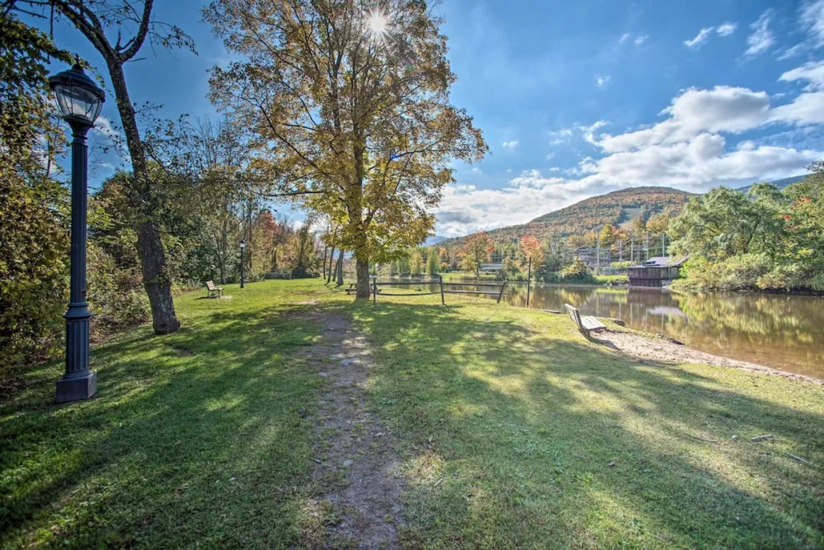 Hunter Mountain Ski Retreat - Steps to Lift!
