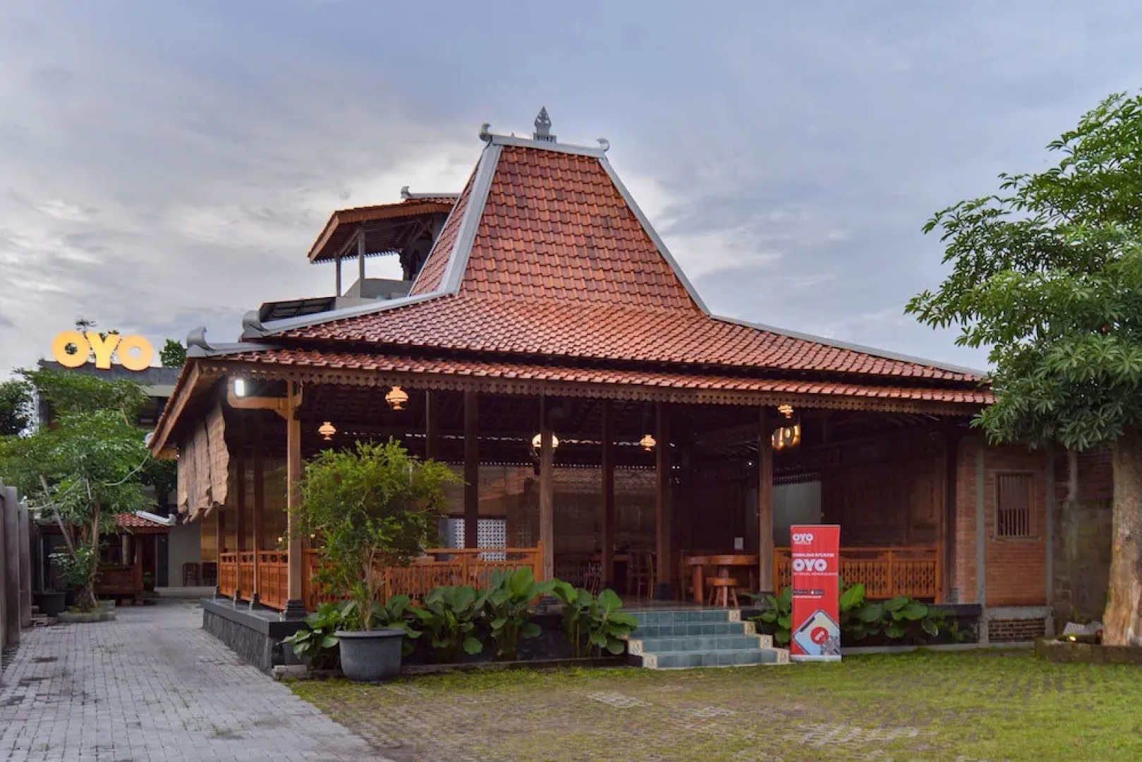 OYO 594 Joglo Manggisan Syariah