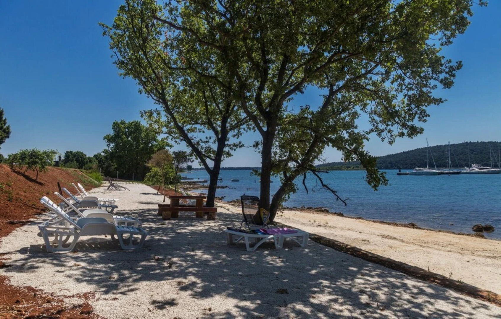 Beautiful Apartment in Pomer With Sauna