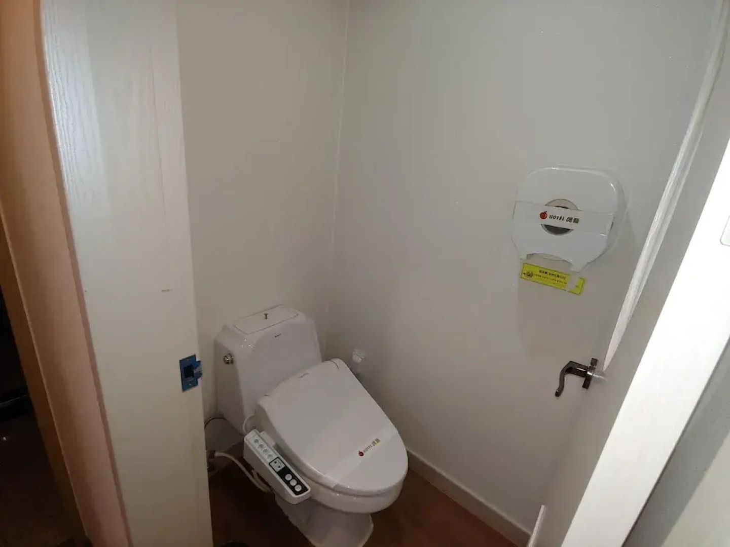 Apple Drive-in Motel