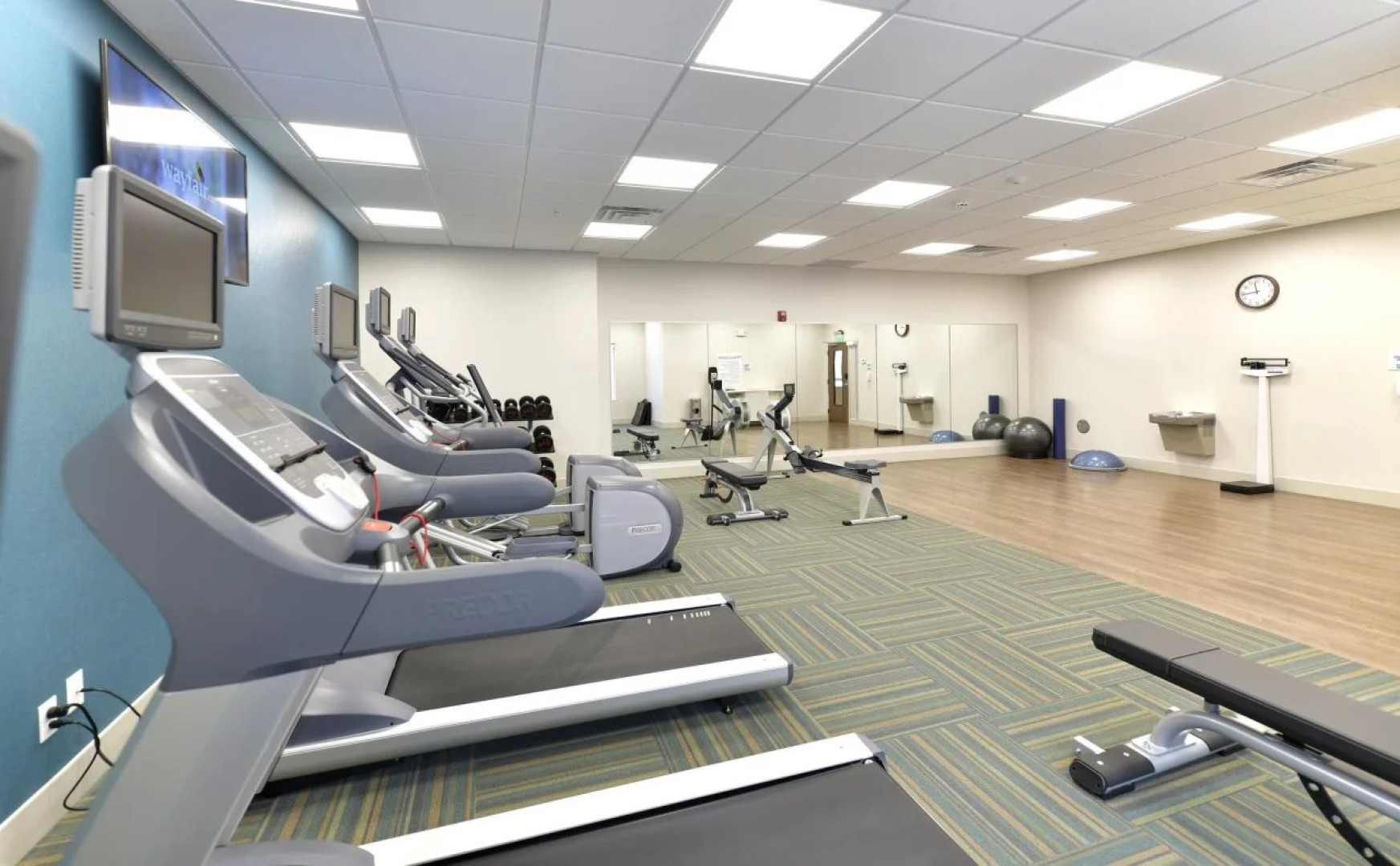 Holiday Inn Express & Suites Millersburg by IHG