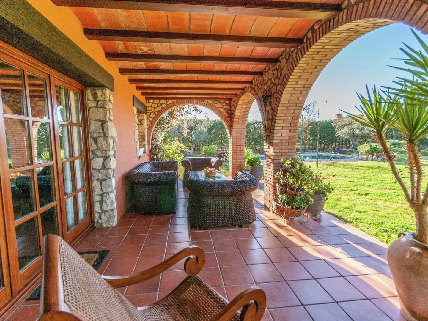 Magnificent Villa in Peralada with Private Pool, lovely garden, with chill out!