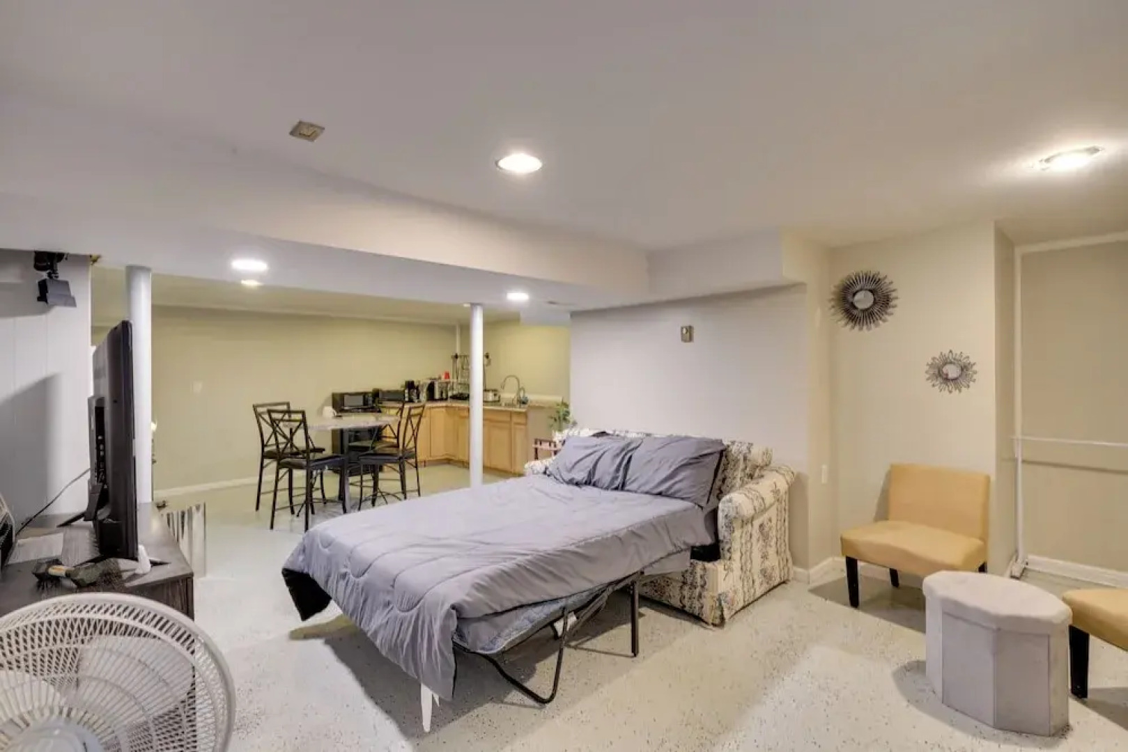 Studio 2 Mi to South Boston Speedway