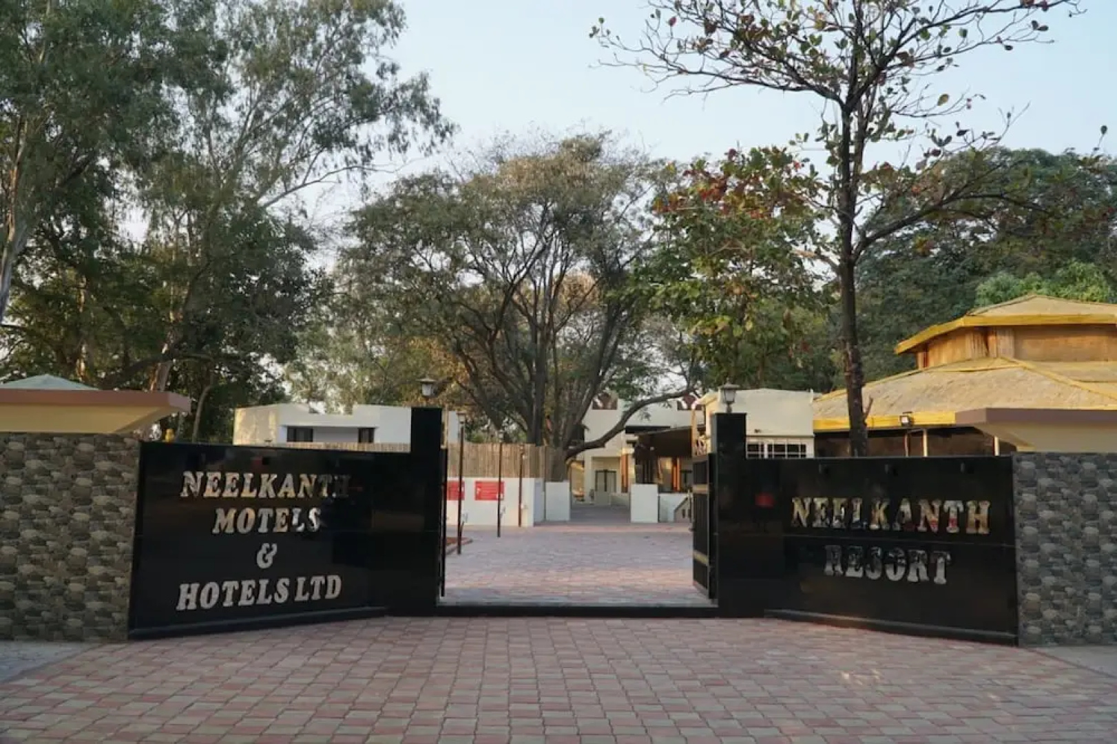 Neel kanth Motels & Hotel