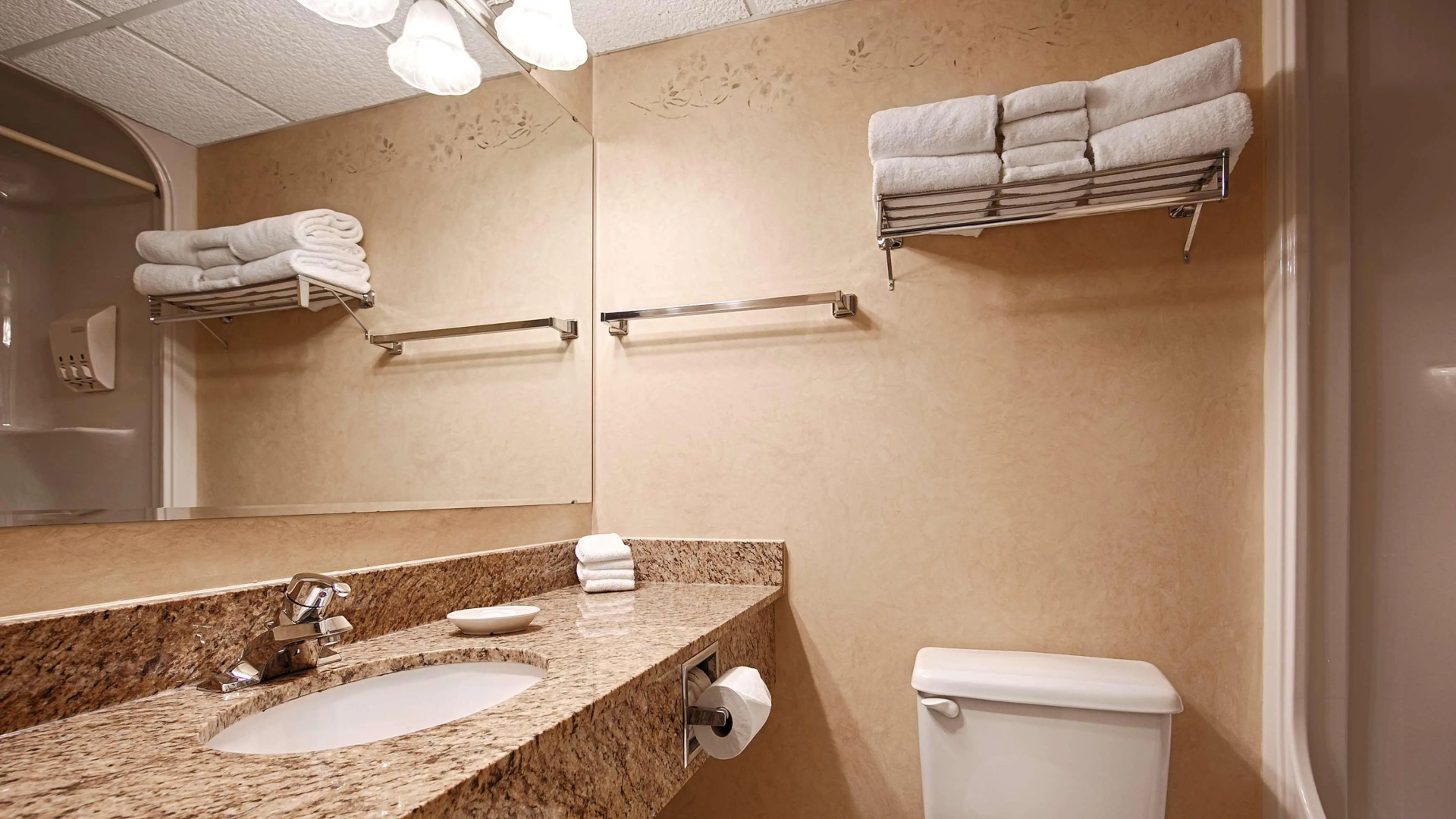 Best Western Plus Orillia Hotel