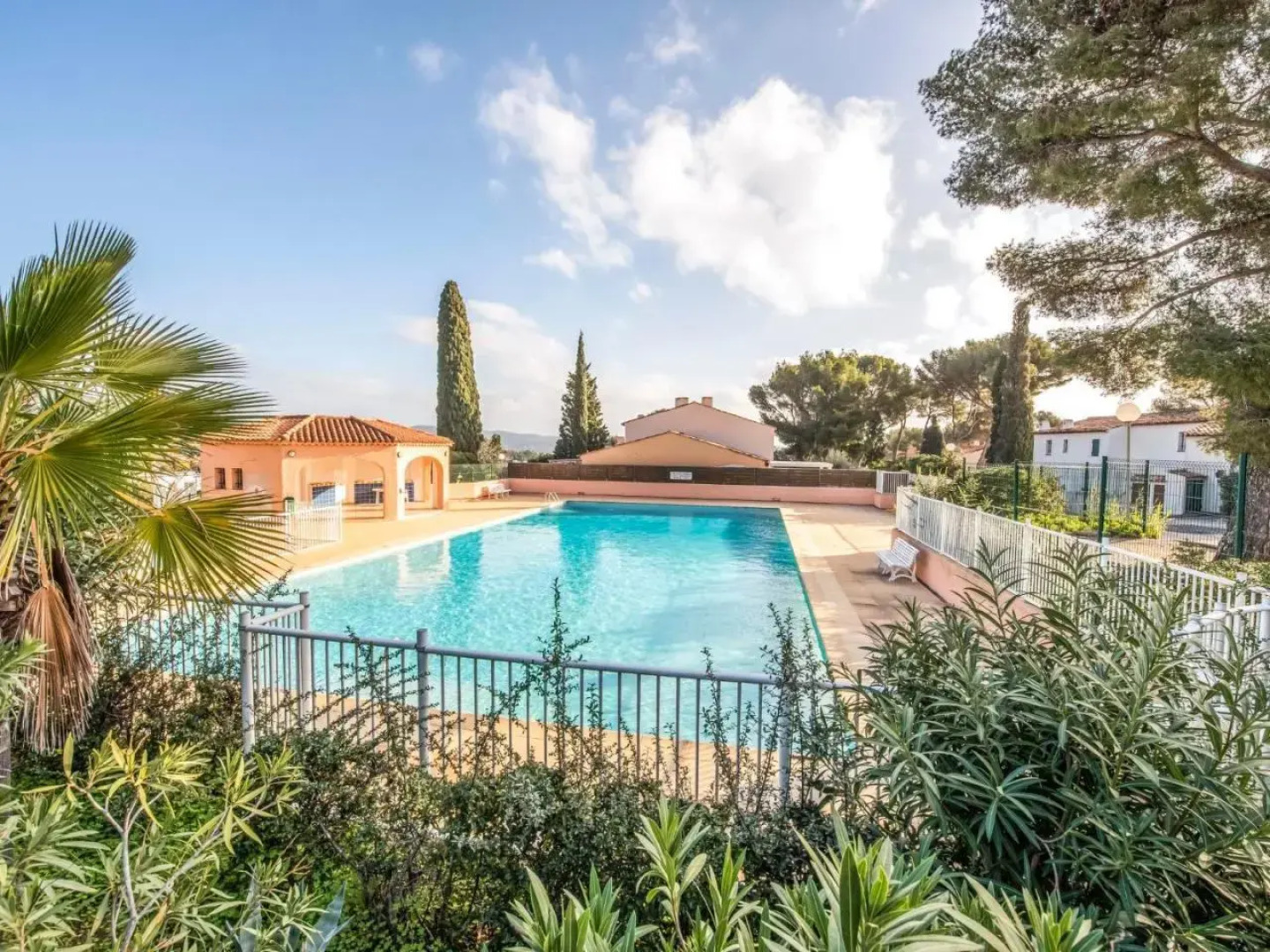 Holiday Home Bonporteau-3